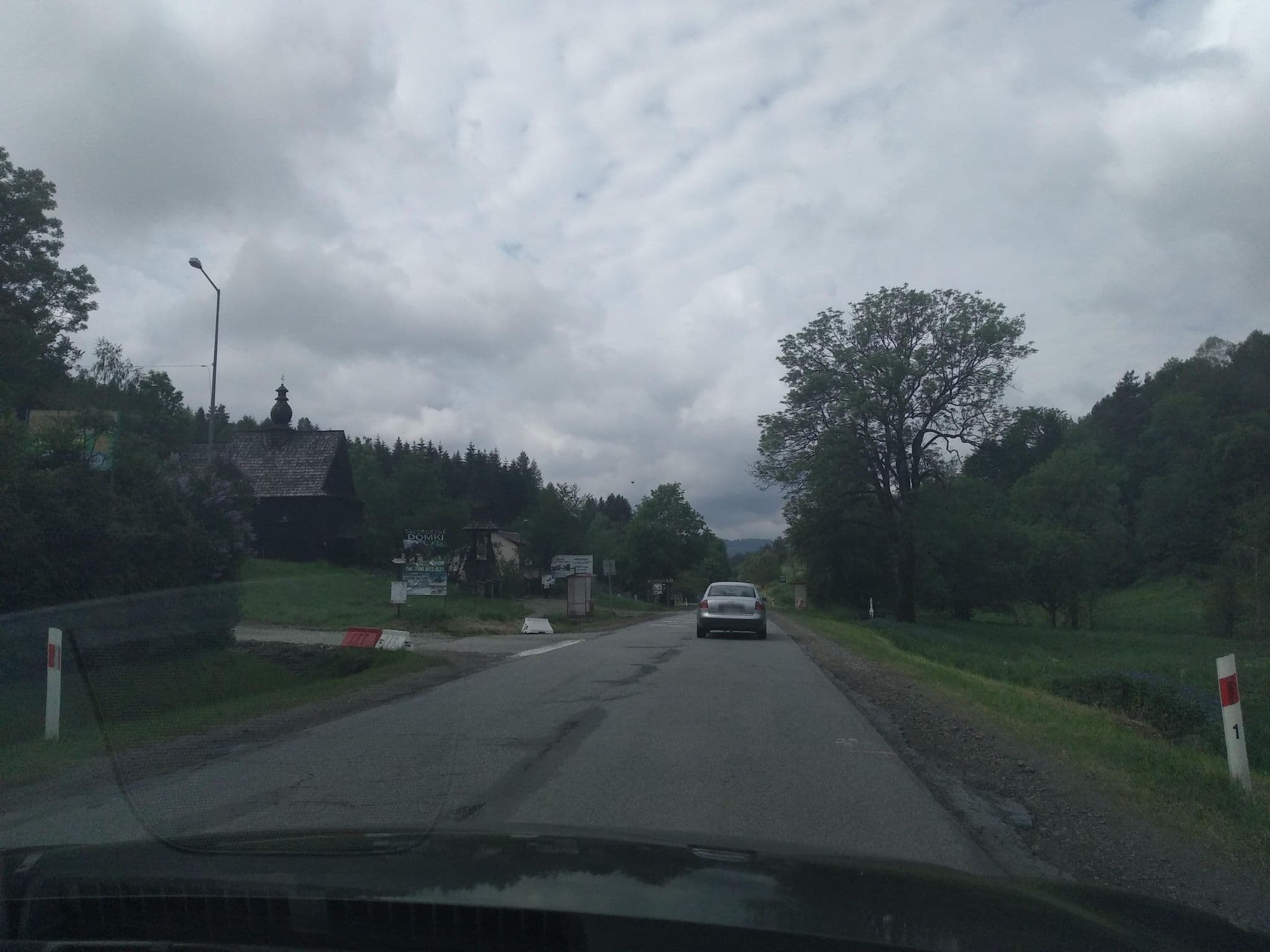 Street view near Przy Kominku. Zajazd, restauracja, Ustrzyki Dolne — © czecko (CC BY-SA · Mapillary)