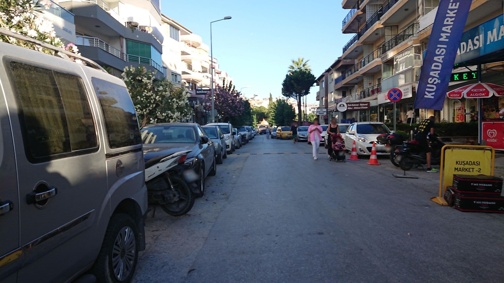 Street view near Kuşadası Guesthouse, Kuşadası — © kubikanber (CC BY-SA · Mapillary)
