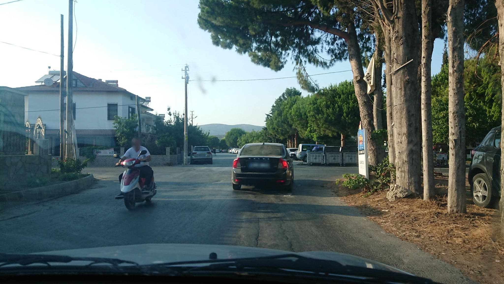 Street view near Ruyamkent Sitesi, Soğucak — © kubikanber (CC BY-SA · Mapillary)