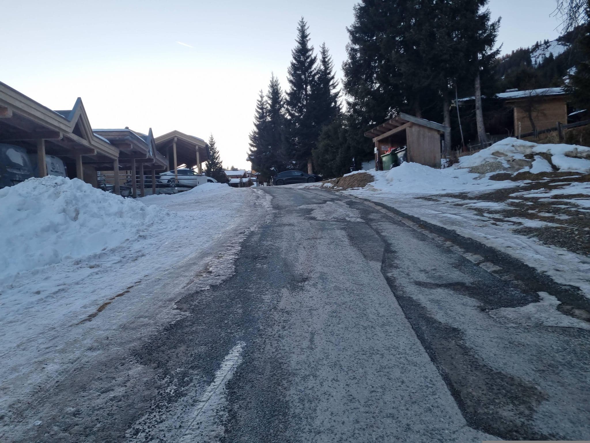 Street view near Chalet Pan Pan, Neukirchen am Großvenediger