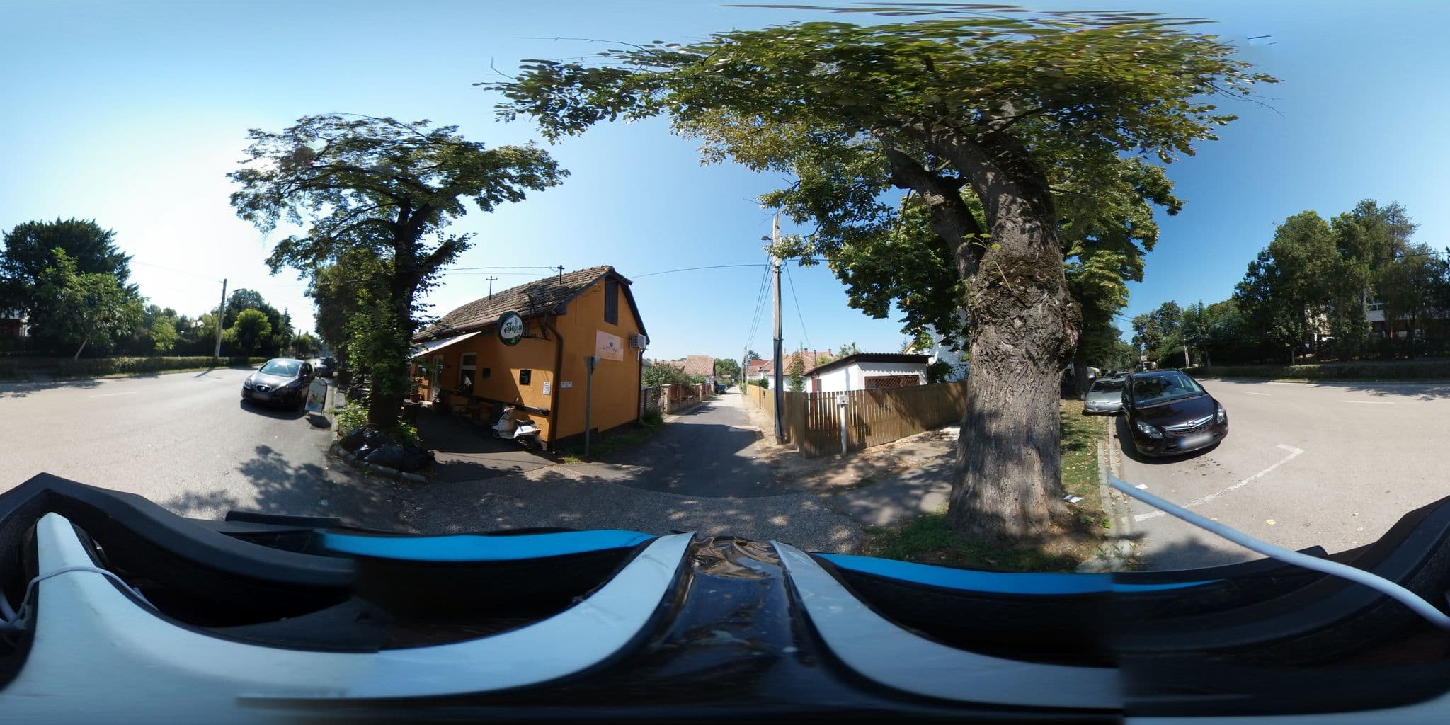 Street view near Kati néni Apartmanja, Balatonszemes — © tamas (CC BY-SA · Mapillary)