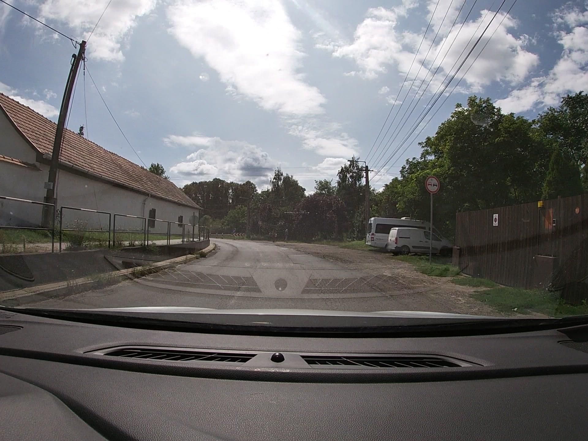Street view near Forrás Vendégház, Bátonyterenye — © vst (CC BY-SA · Mapillary)