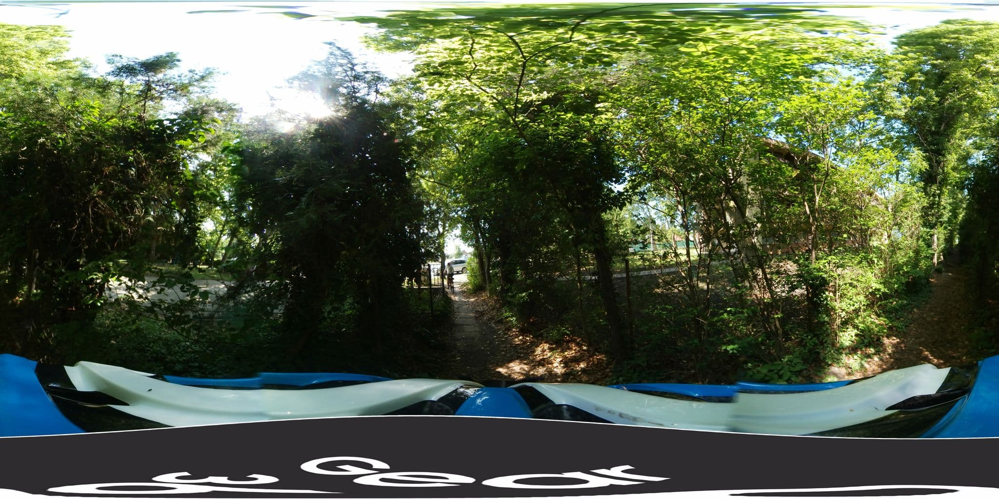 Street view near Pécsi Tudományegyetem Balatonlellei Üdülő, Balatonlelle — © trackman (CC BY-SA · Mapillary)