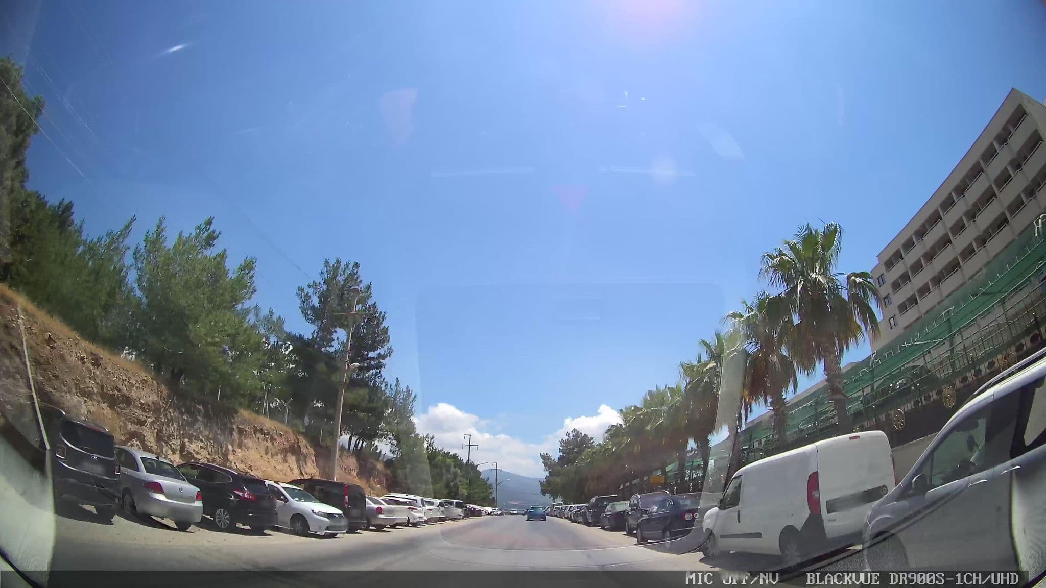 Street view near 405, Altınkum — © asturksever (CC BY-SA · Mapillary)