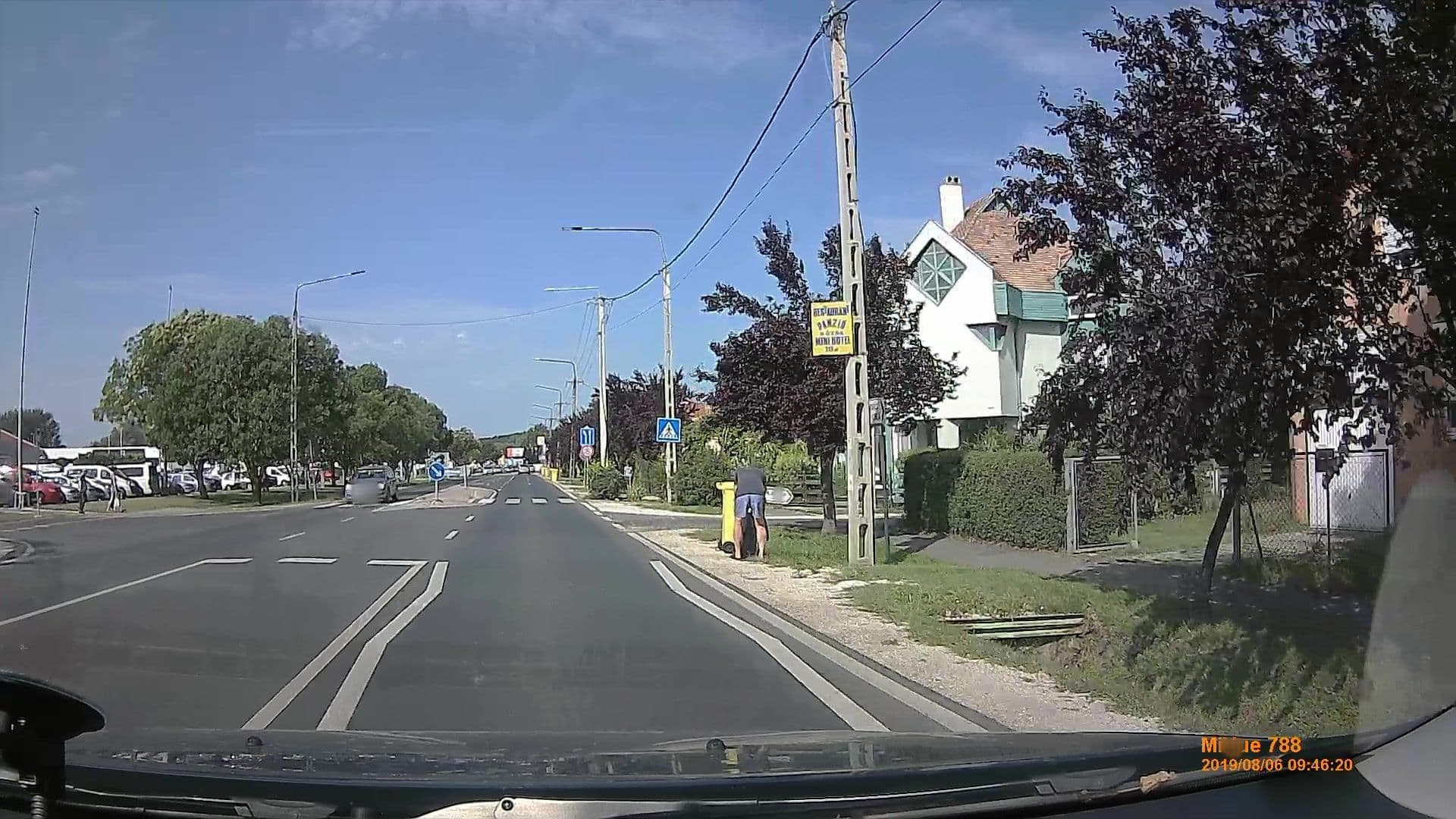 Street view near Mecsek Villa, Balatonlelle — © geox123 (CC BY-SA · Mapillary)