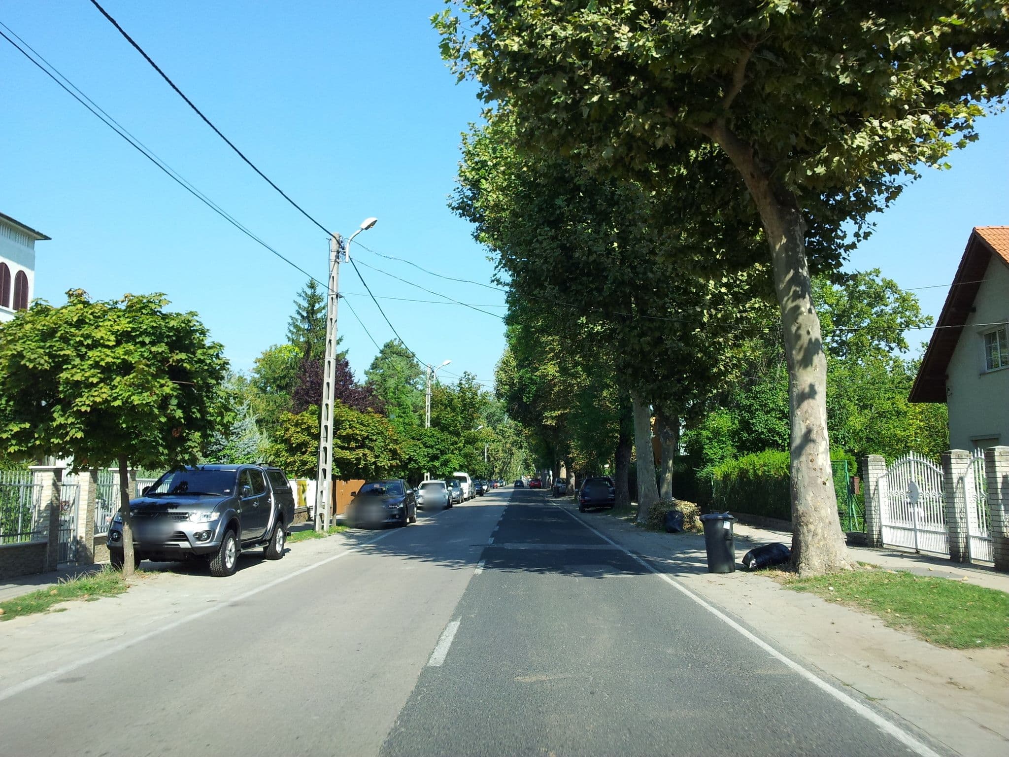 Street view near Harmony Boutique Villa, Siófok — © kolesajr (CC BY-SA · Mapillary)