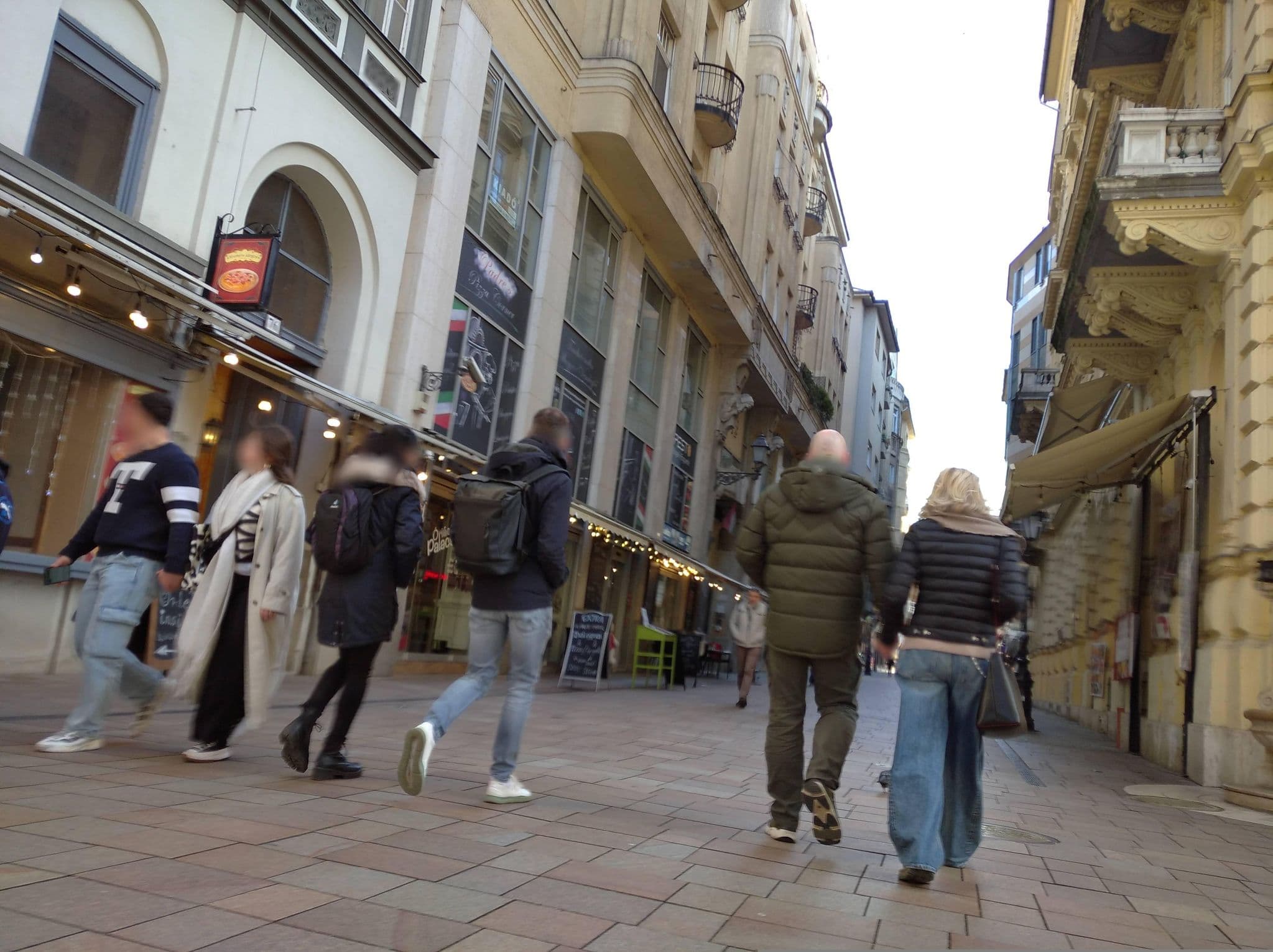 Street view near Alta Moda Hotel, Belső-Ferencváros — © grozsa11 (CC BY-SA · Mapillary)