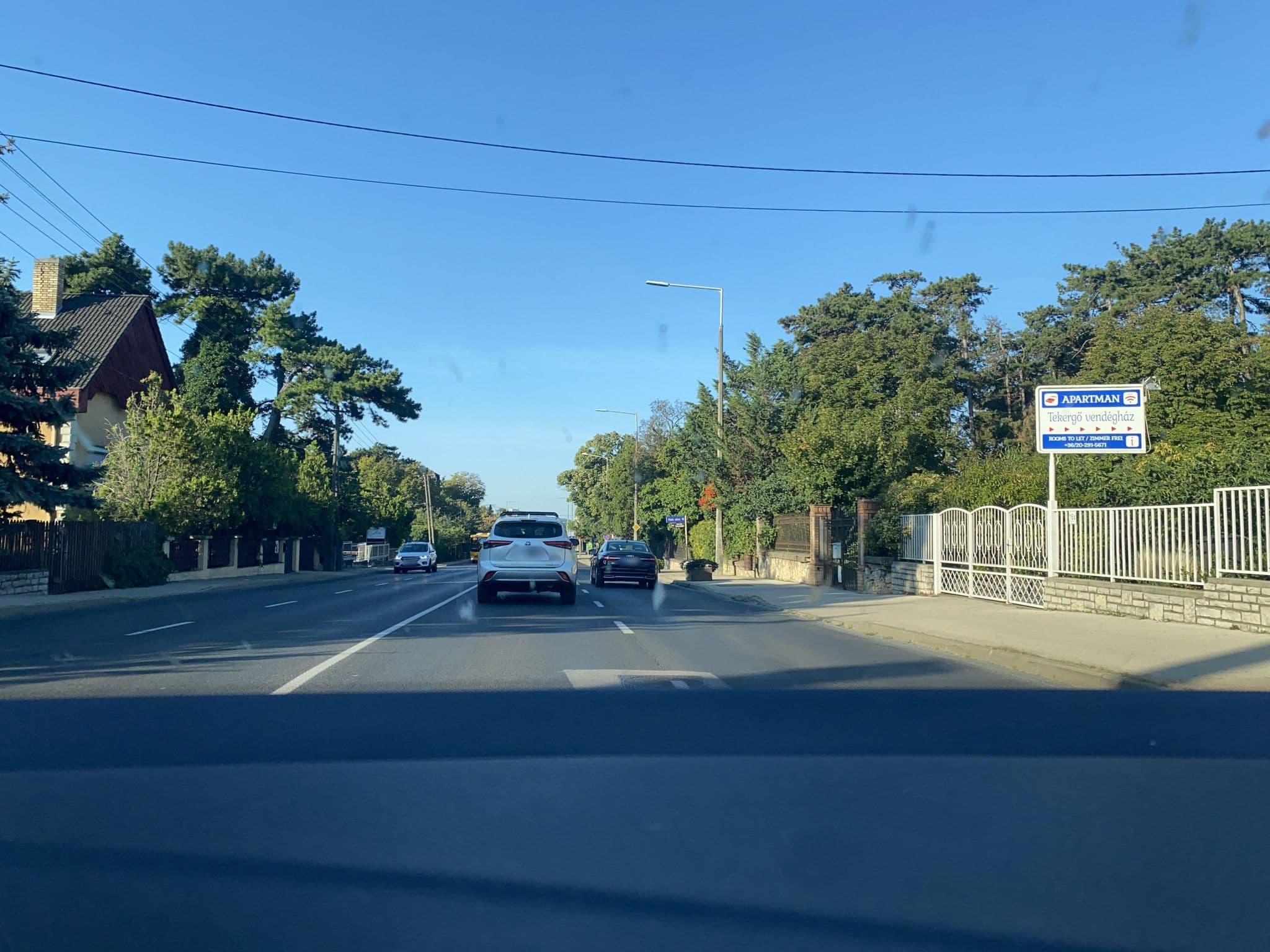 Street view near Tekergő Vendégház, Balatonfüred — © teamwork (CC BY-SA · Mapillary)