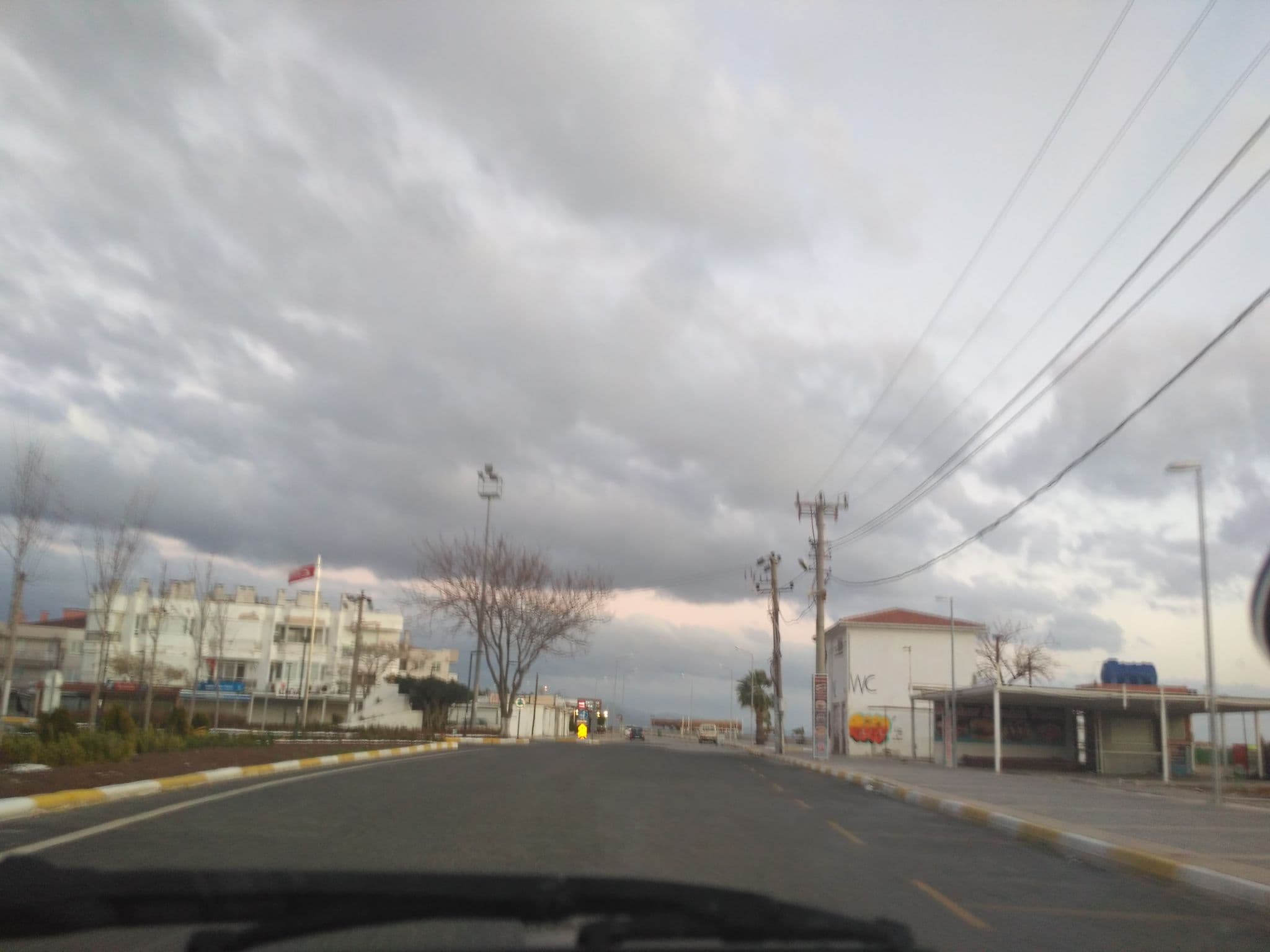 Street view near Nayko Beach Yanı Duş Wc Soyunma Giyinme Kabin Şefliği, Ayvalık — © uzungo (CC BY-SA · Mapillary)