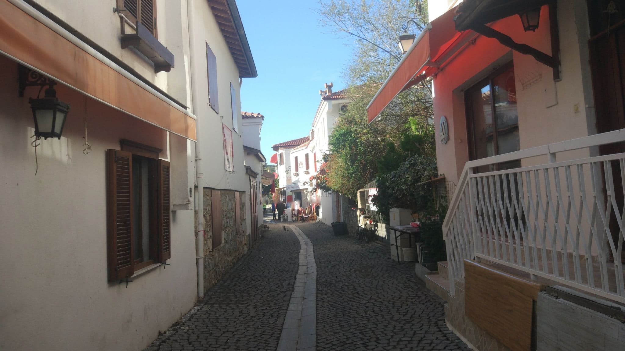 Street view near Çalıkuşu Butik Otel, Seferihisar — © orkut (CC BY-SA · Mapillary)