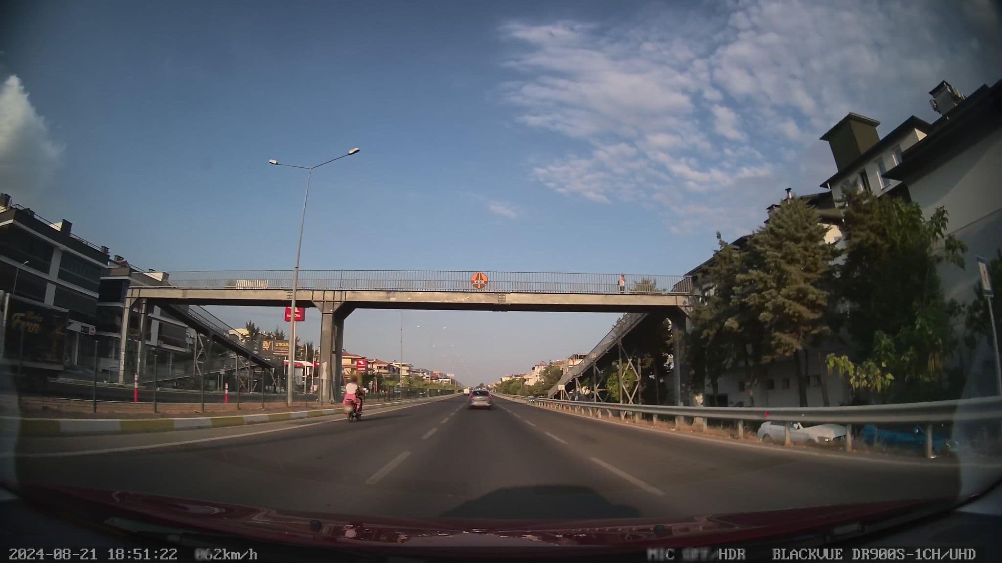 Street view near Akçam Otel Reception, Altınoluk — © unen (CC BY-SA · Mapillary)