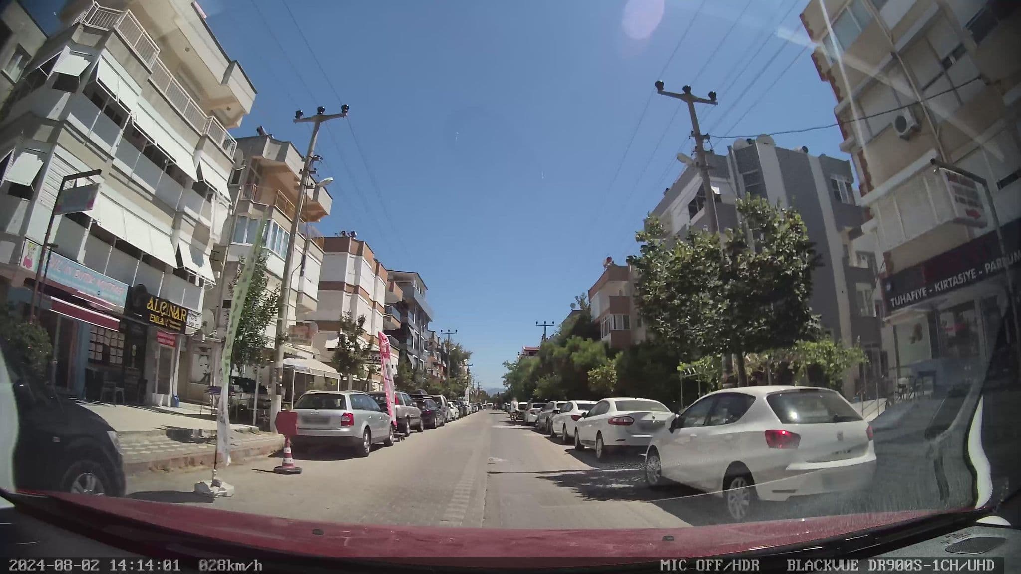 Street view near Furundaoturan Hotel, Edremit — © unen (CC BY-SA · Mapillary)