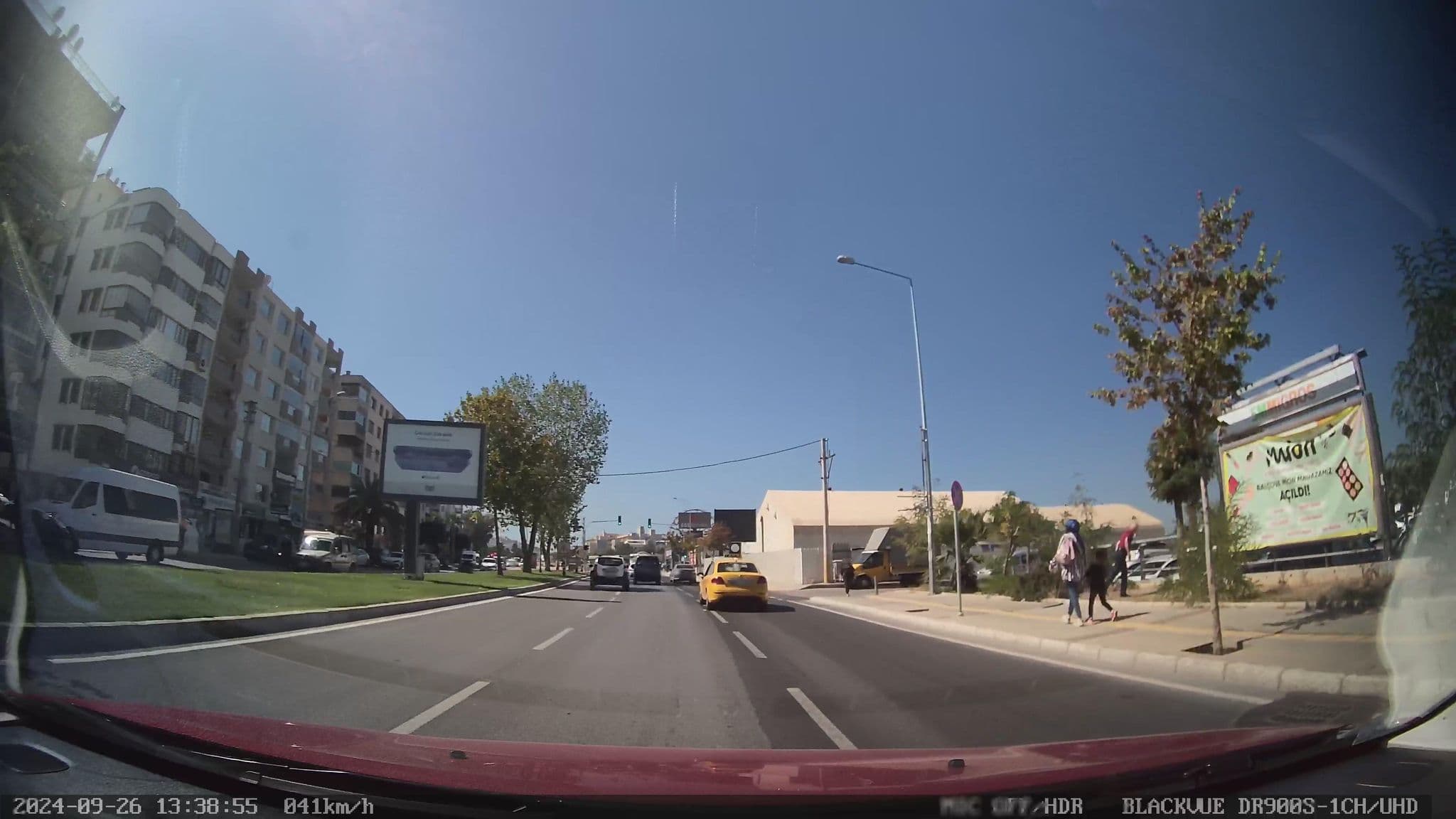 Street view near Touristica balçova, Konak — © unen (CC BY-SA · Mapillary)