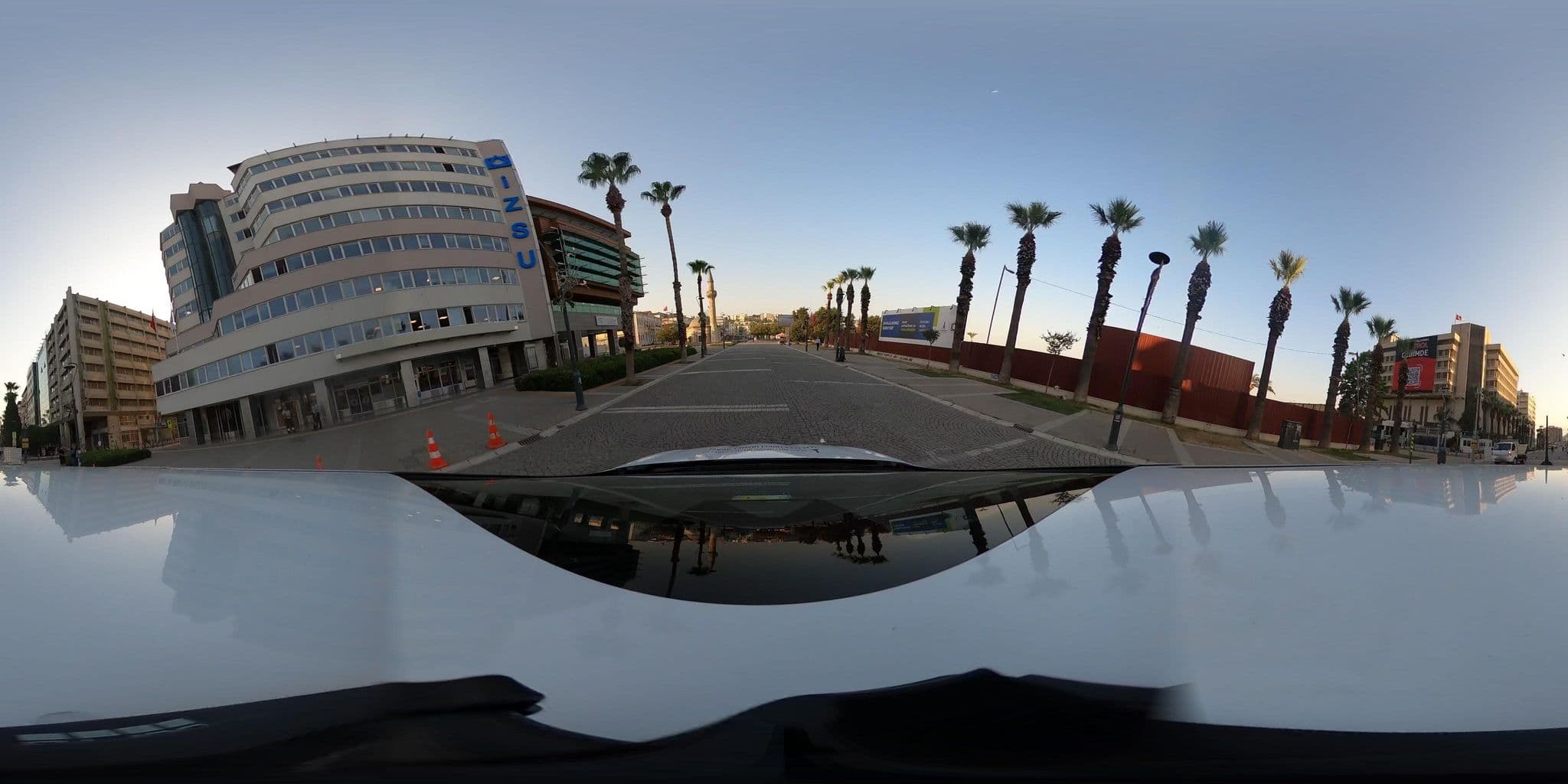 Street view near Otel Clup Marvy, İzmir — © argeyenilik (CC BY-SA · Mapillary)
