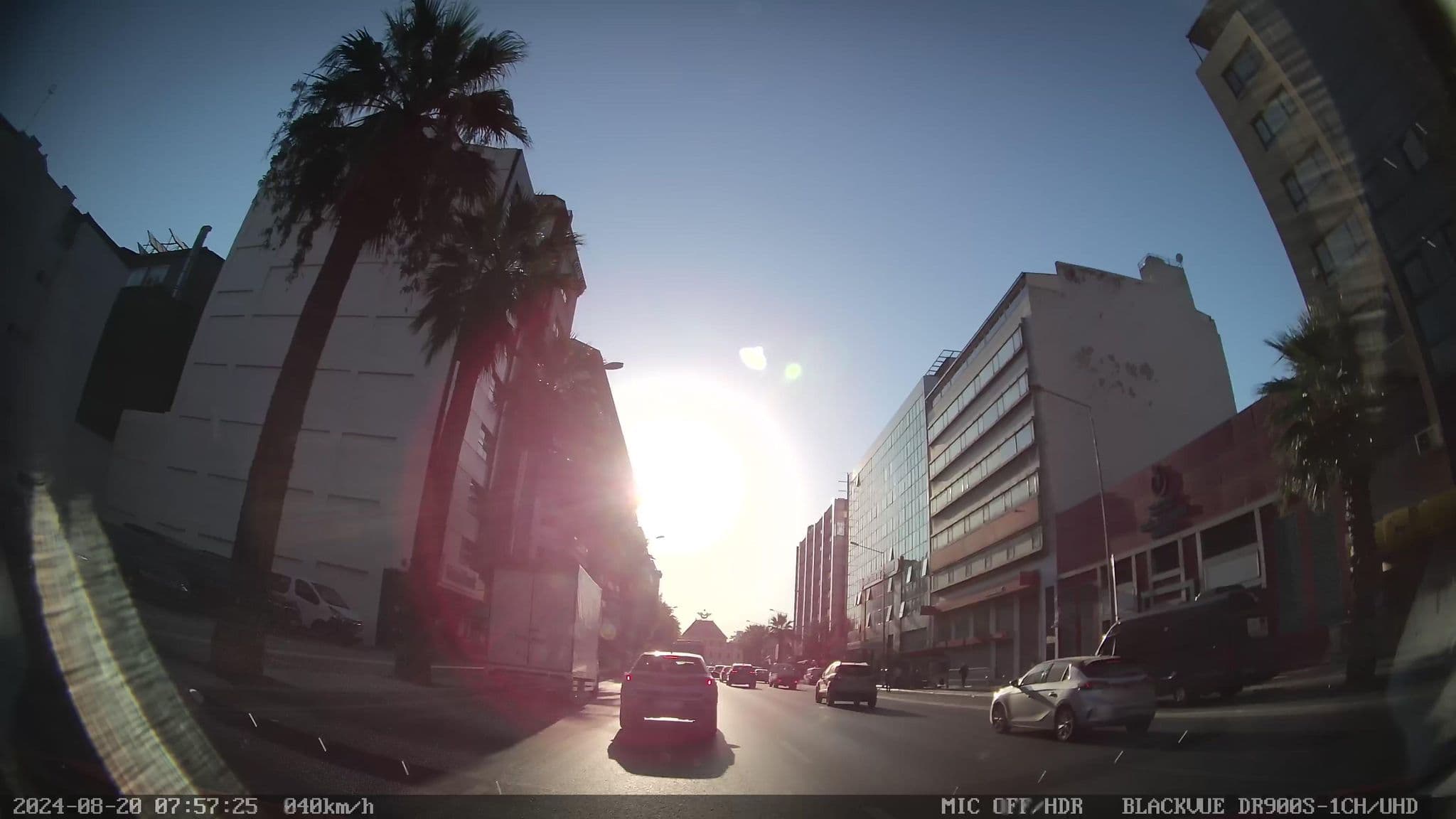Street view near Otel Truva, İzmir — © unen (CC BY-SA · Mapillary)