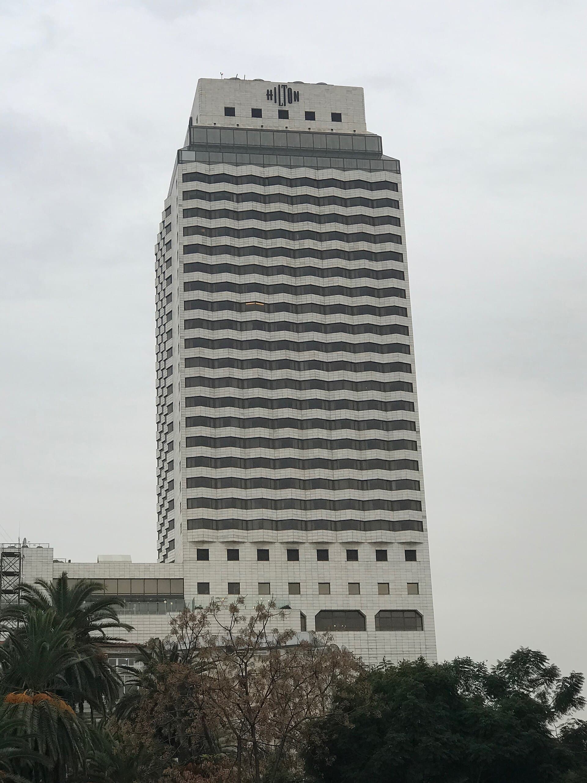 Hilton Izmir (via Wikimedia Commons, CC BY-SA 4.0)