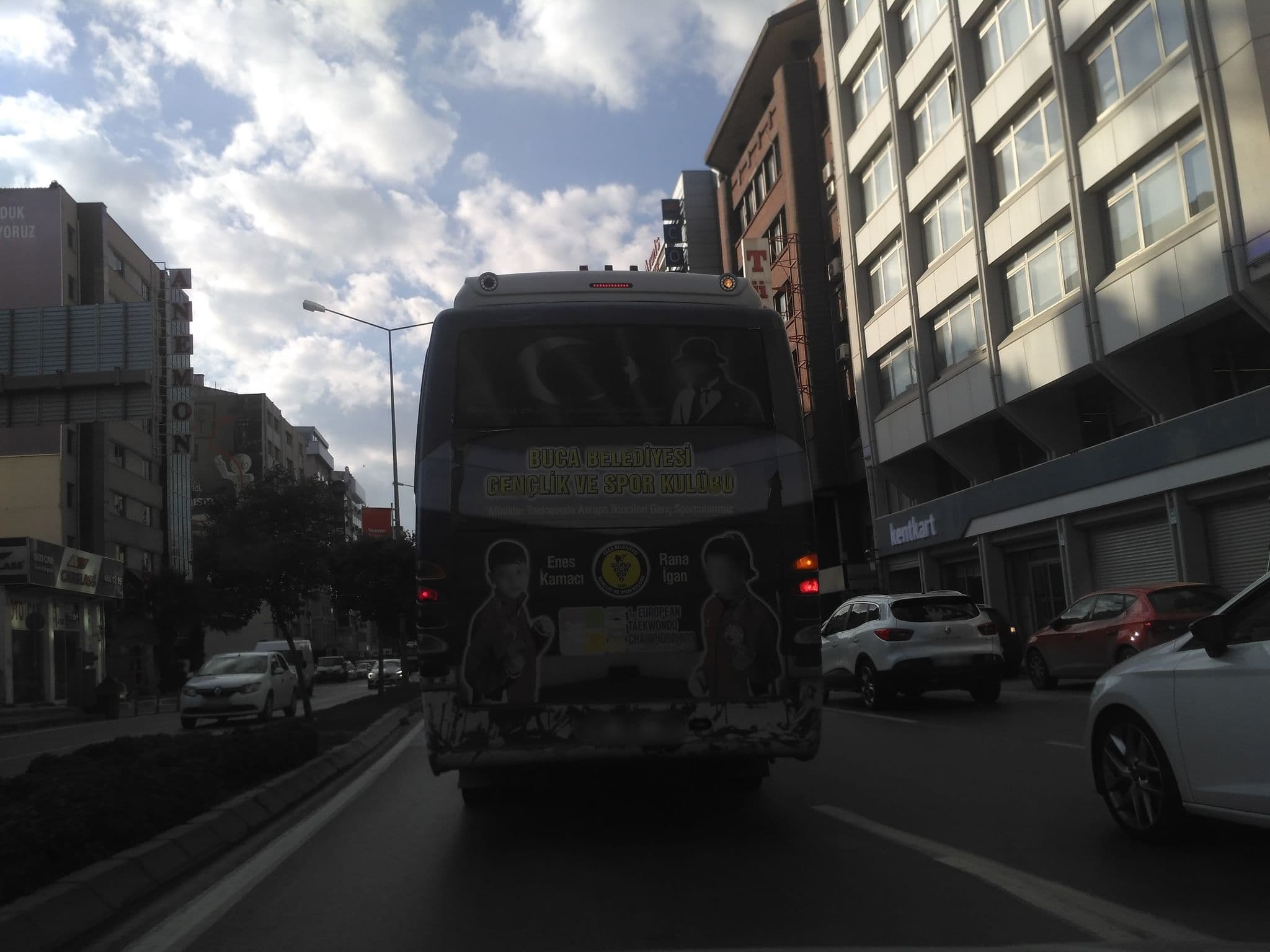 Street view near Nk Otel, İzmir — © uzungo (CC BY-SA · Mapillary)