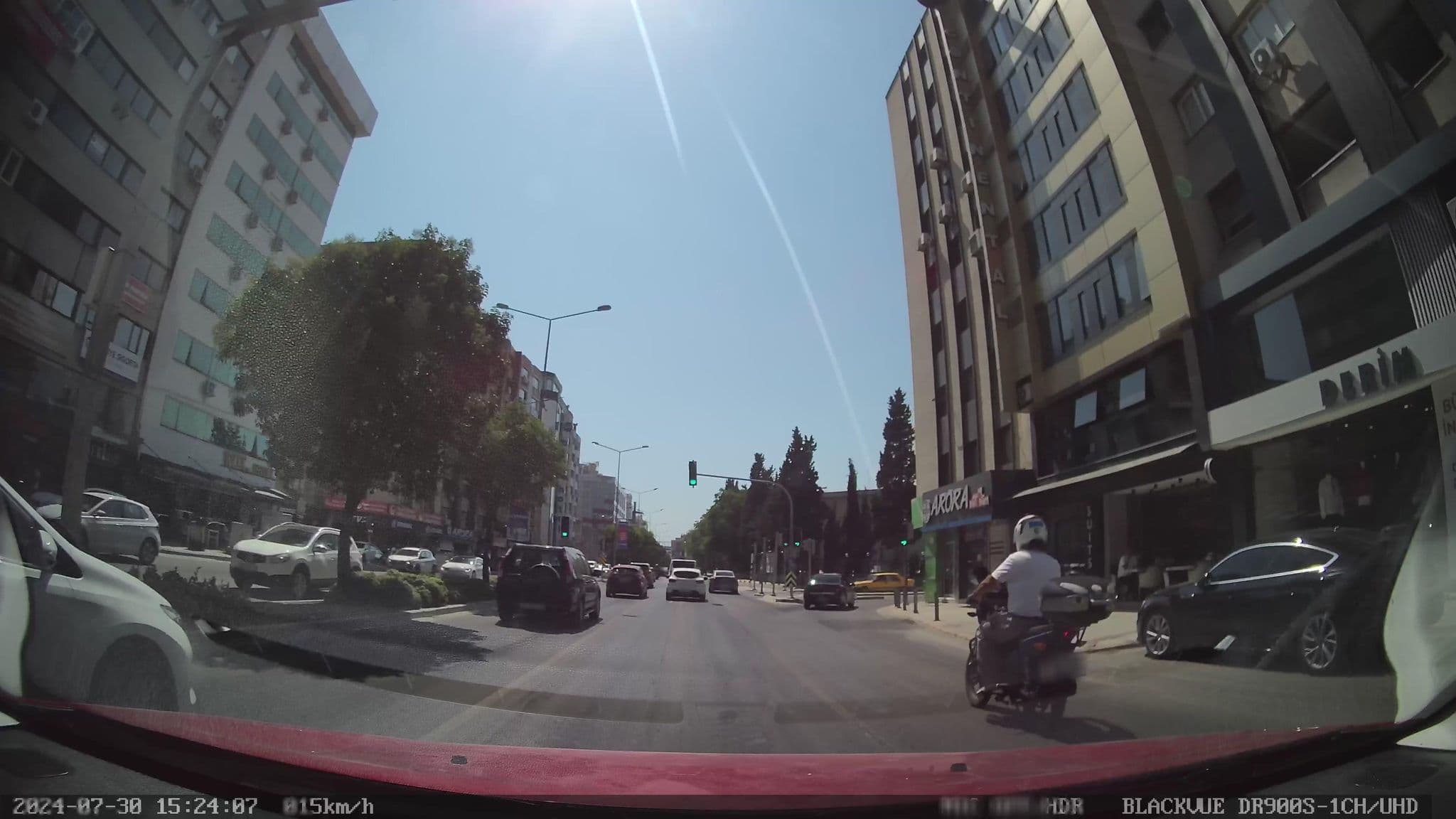 Street view near Ky Continantel Hotel, İzmir — © unen (CC BY-SA · Mapillary)