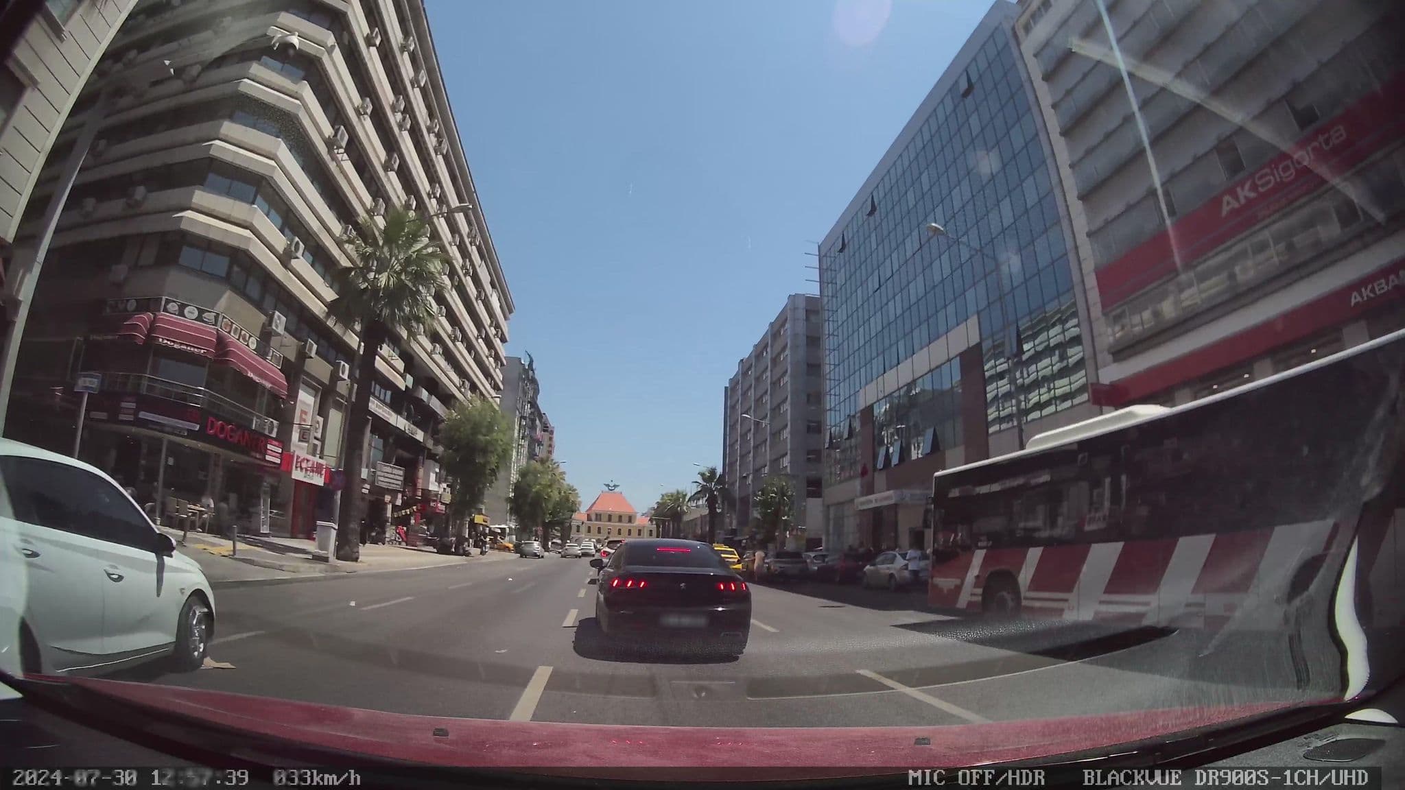 Street view near Marligh Ptel, İzmir — © unen (CC BY-SA · Mapillary)