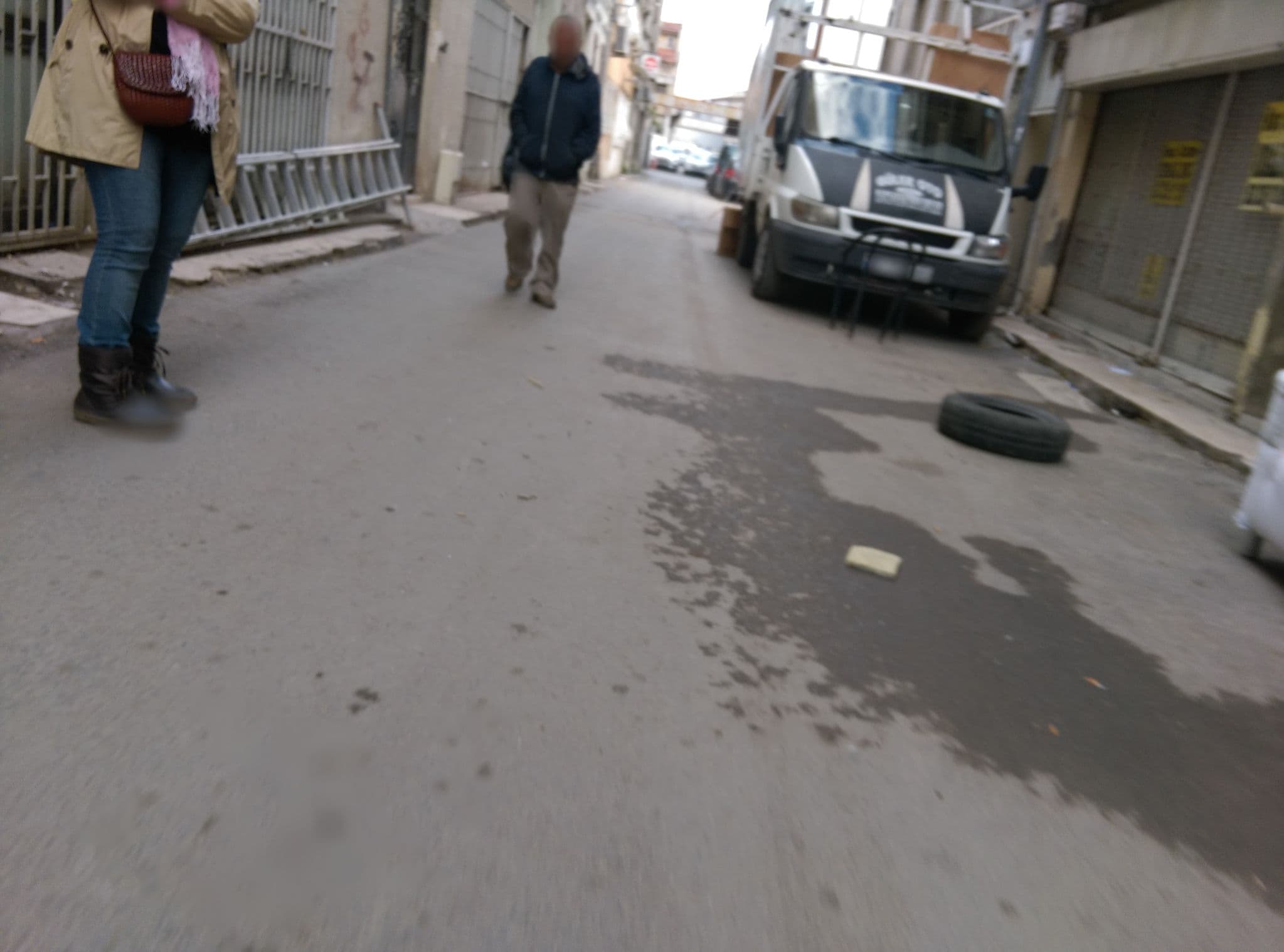 Street view near akra home, İzmir — © bebs (CC BY-SA · Mapillary)