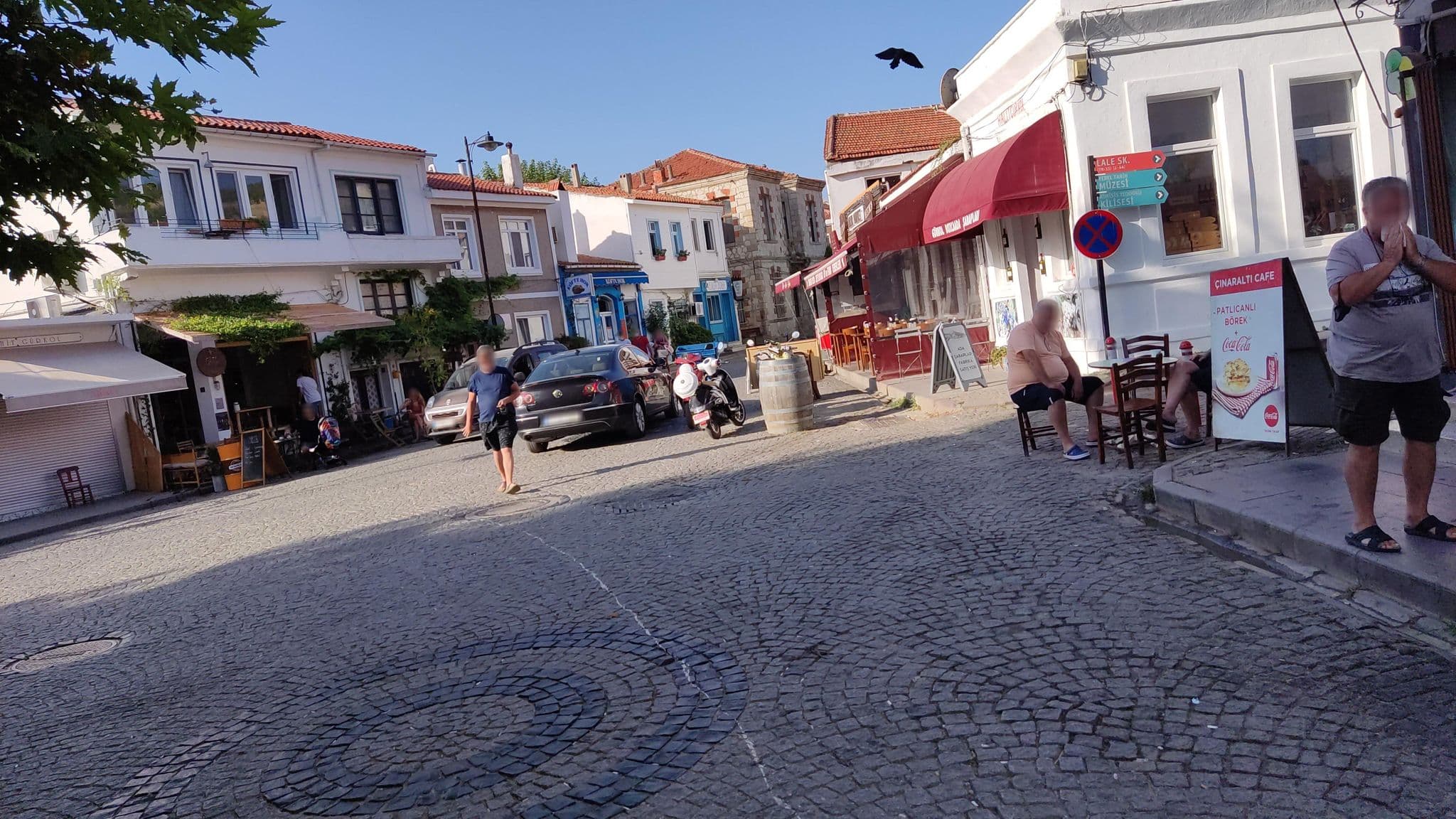 Street view near Bozcaada, Bozcaada — © orkut (CC BY-SA · Mapillary)