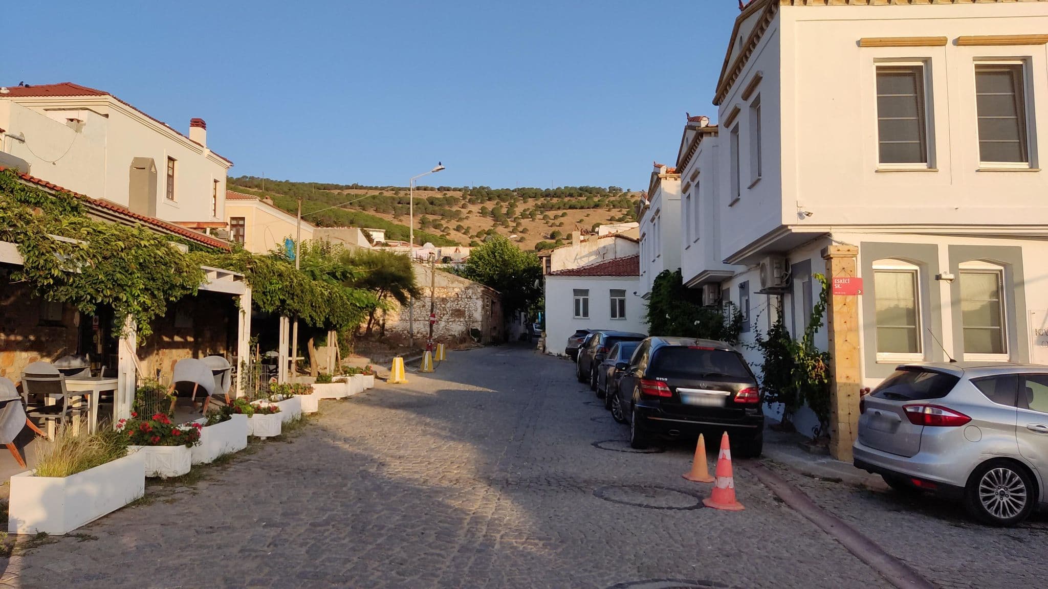 Street view near No On Pansiyon, Bozcaada — © orkut (CC BY-SA · Mapillary)