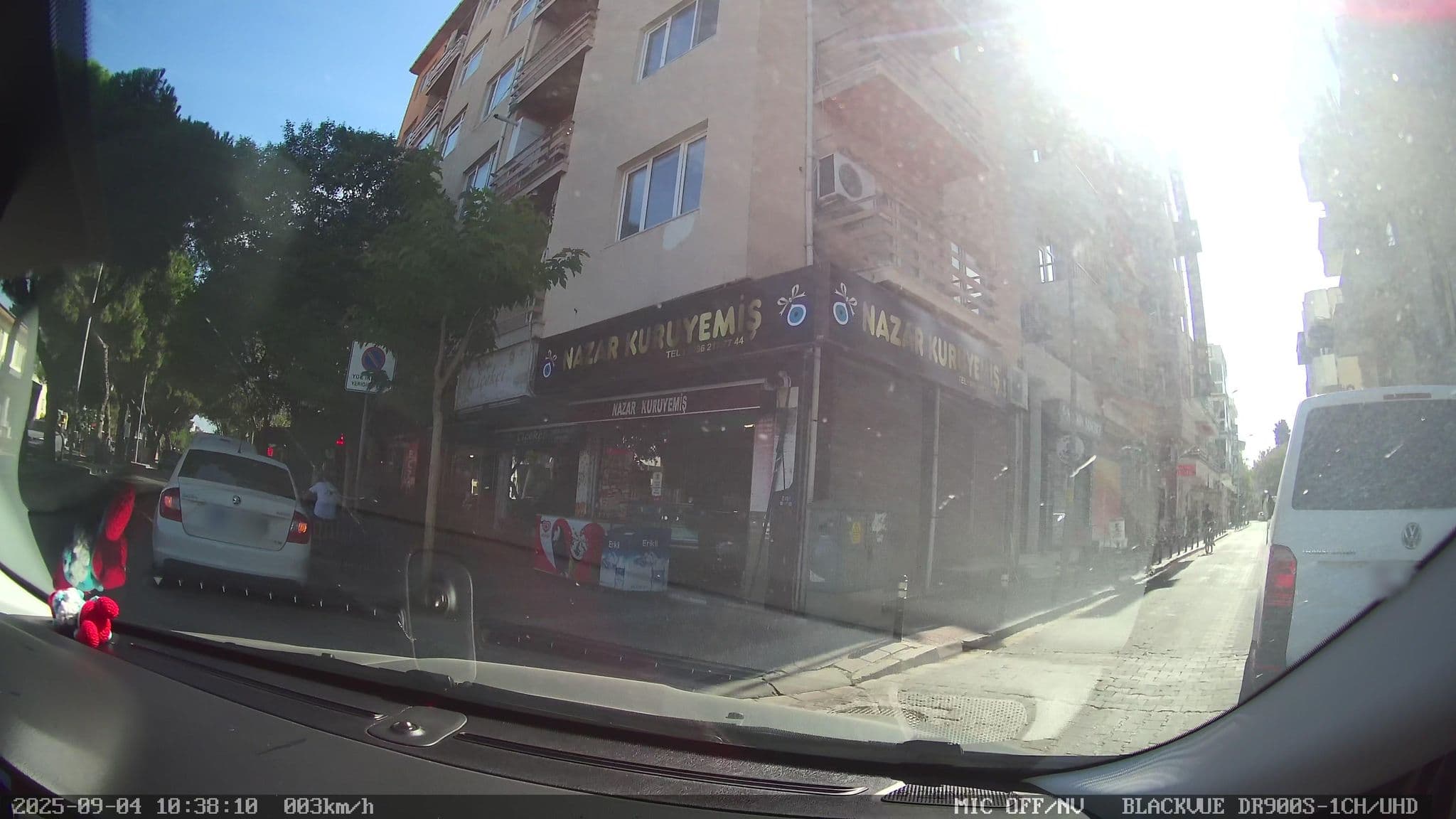 Street view near Otel Kestanbol, Çanakkale — © Zafer (CC BY-SA · Mapillary)
