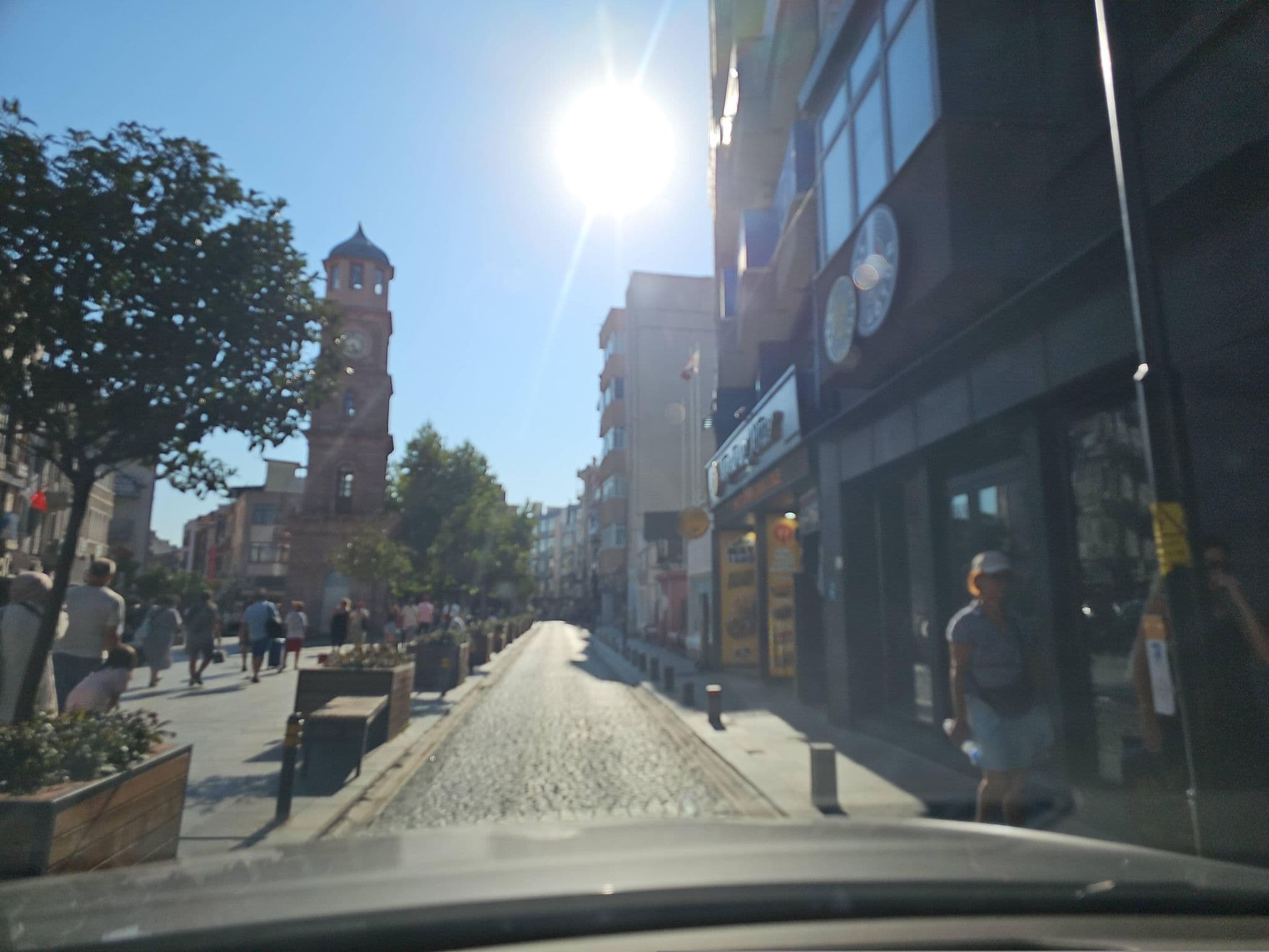 Street view near Kule Hotel & Teras, Çanakkale — © observer17 (CC BY-SA · Mapillary)