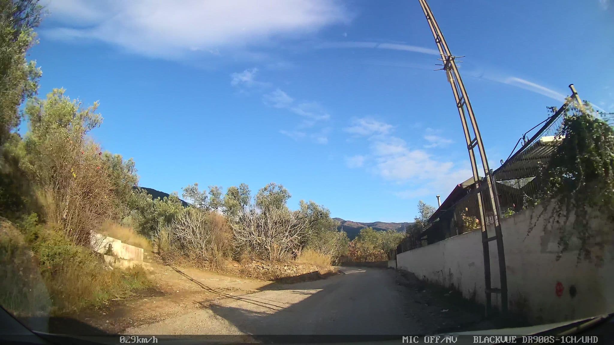 Street view near İda Tahtalı Köy, Edremit — © asturksever (CC BY-SA · Mapillary)