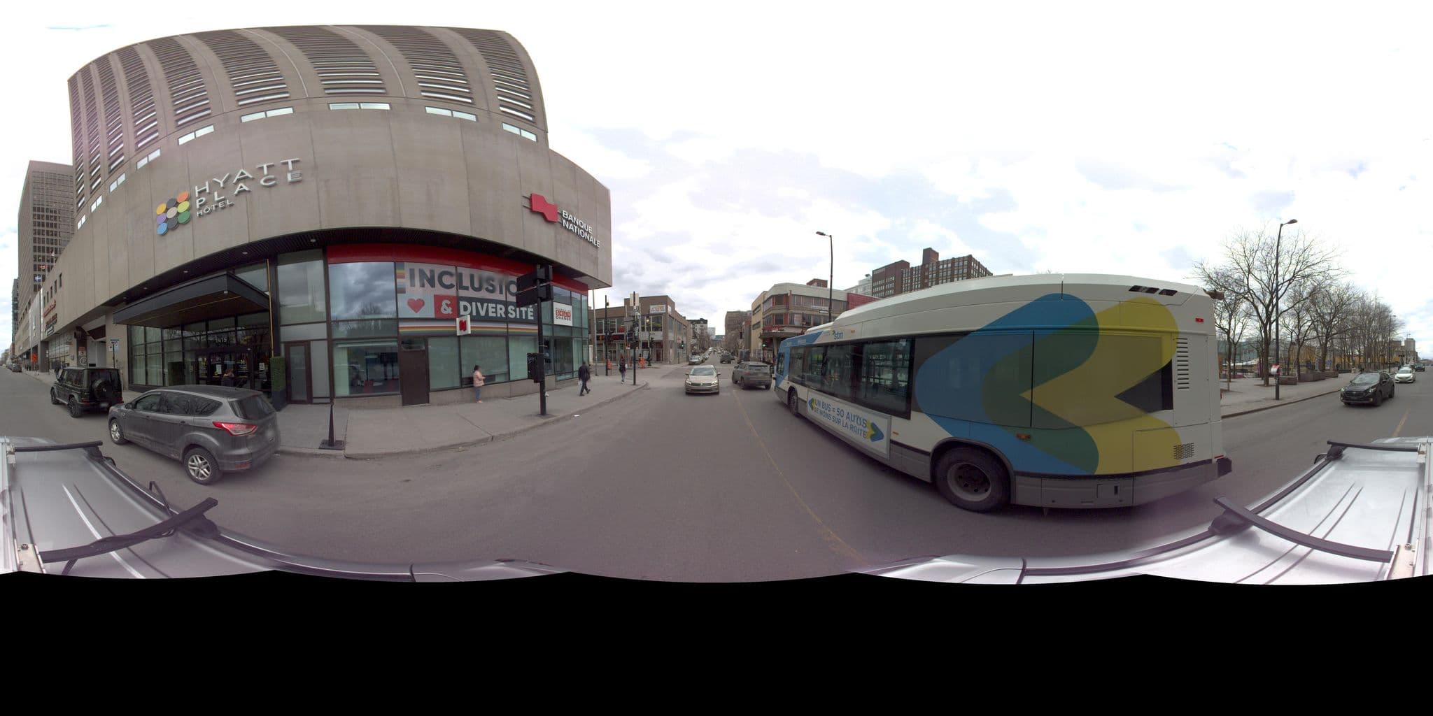 Street view near Hyatt Place Montréal – Downtown, Milton-Parc — © VdM (CC BY-SA · Mapillary)