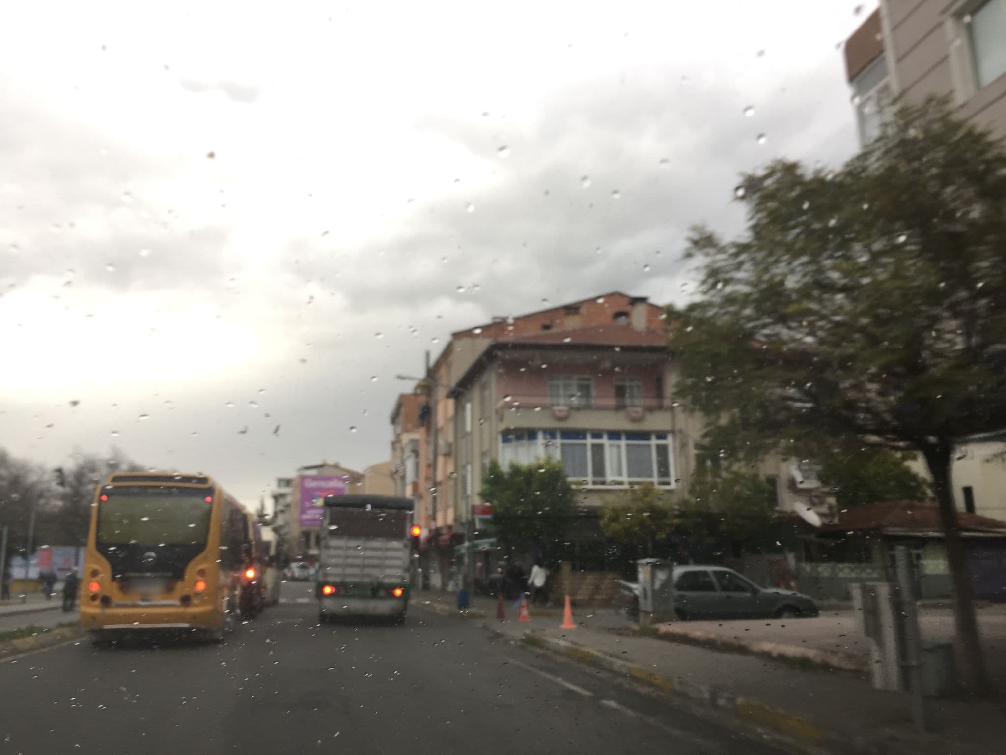 Street view near Igne Adasi yolu, Lüleburgaz — © sessiznotalar (CC BY-SA · Mapillary)
