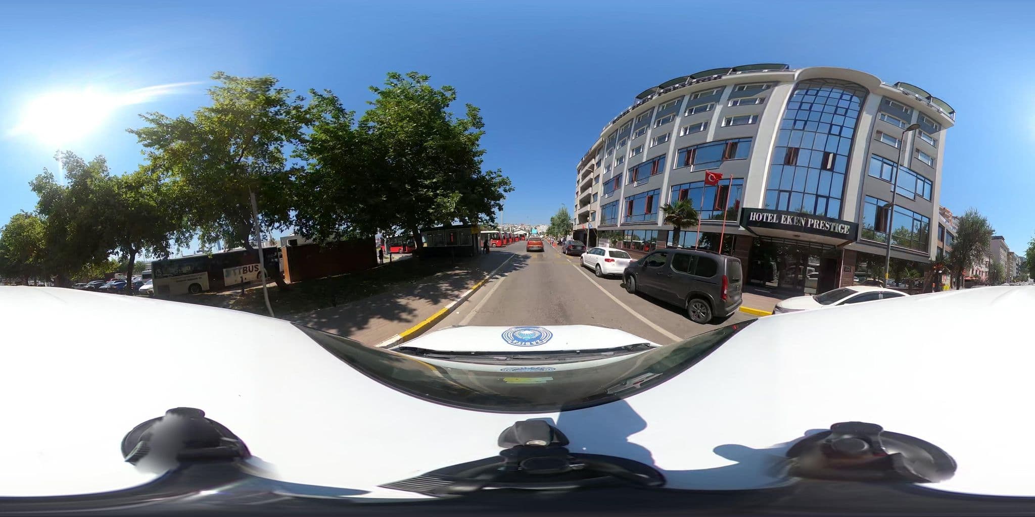 Street view near Nergiz Otel, Bandırma — © orkut (CC BY-SA · Mapillary)