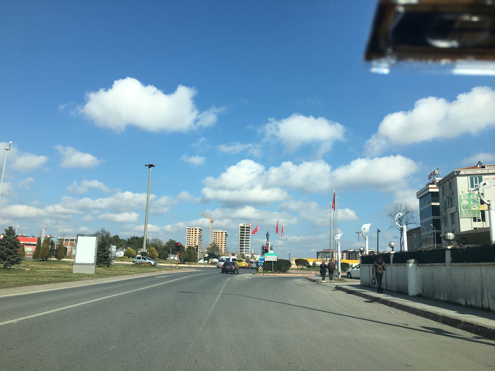 Street view near Gold Palas Hotel, Çerkezköy — © elifmeva (CC BY-SA · Mapillary)