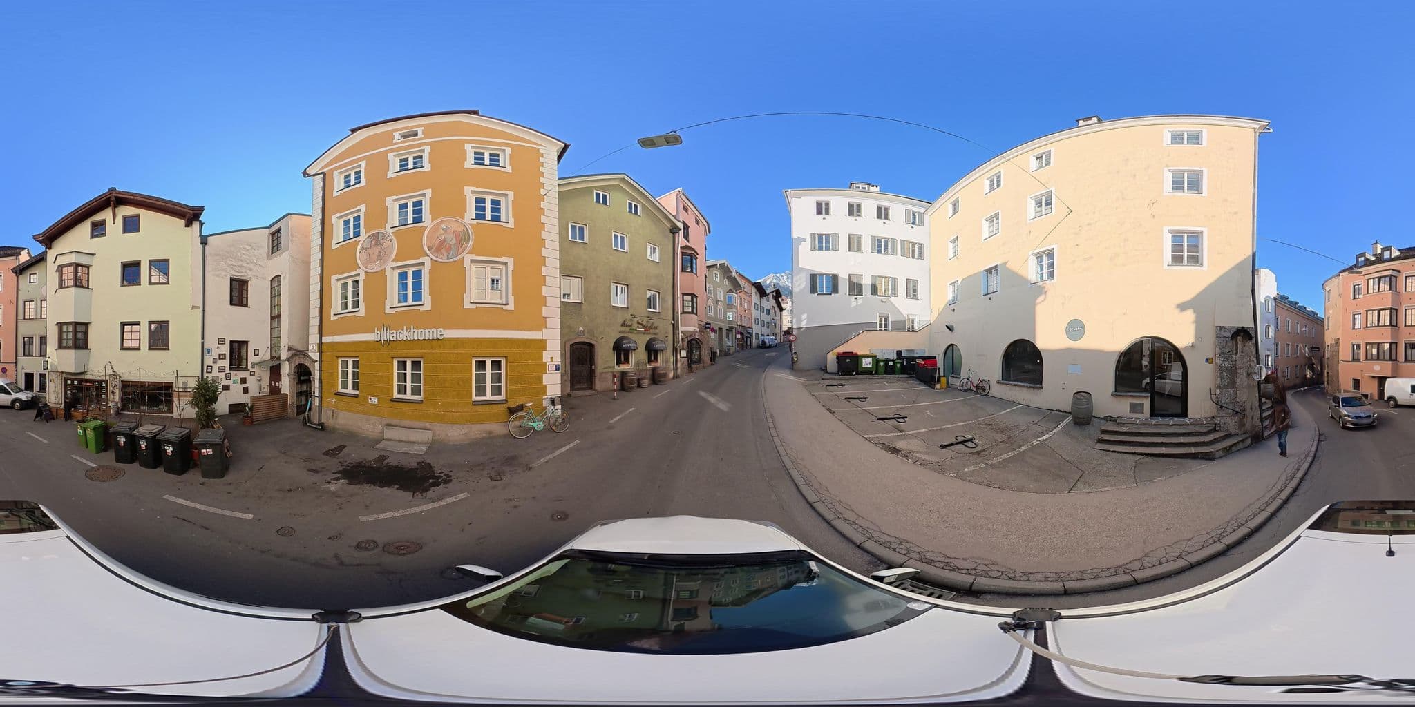 Street view near Montagu Bed & Beers, Innsbruck — © osmplus_org (CC BY-SA · Mapillary)