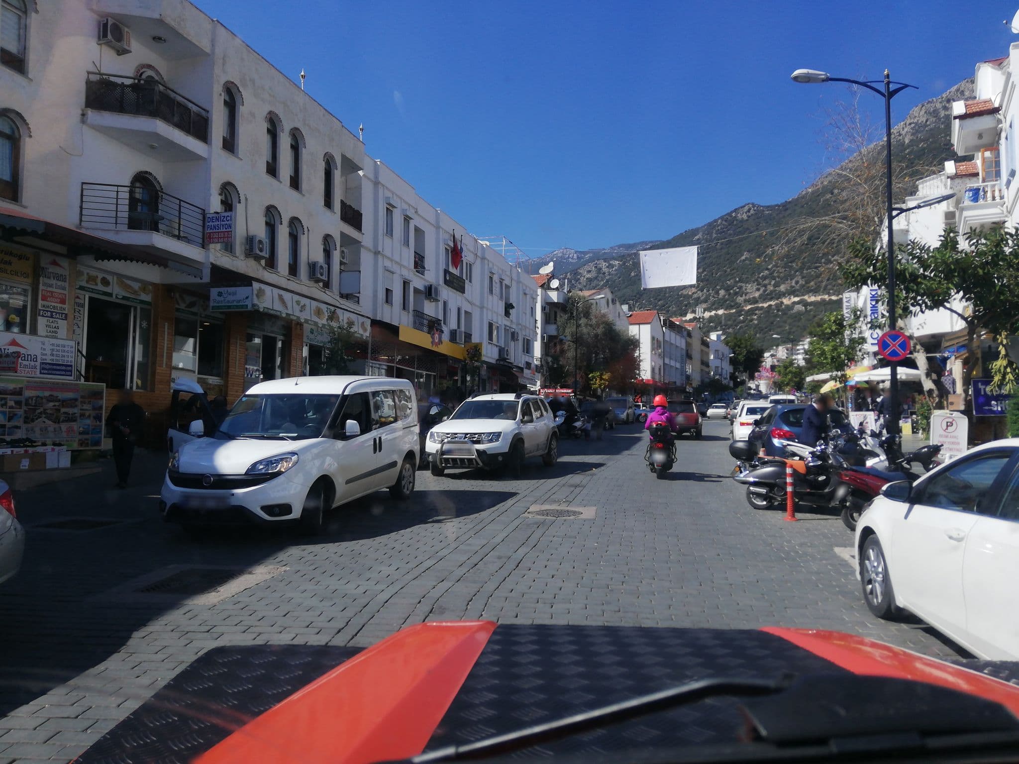 Street view near Gezilikya Turizm, Kaş — © nazif (CC BY-SA · Mapillary)