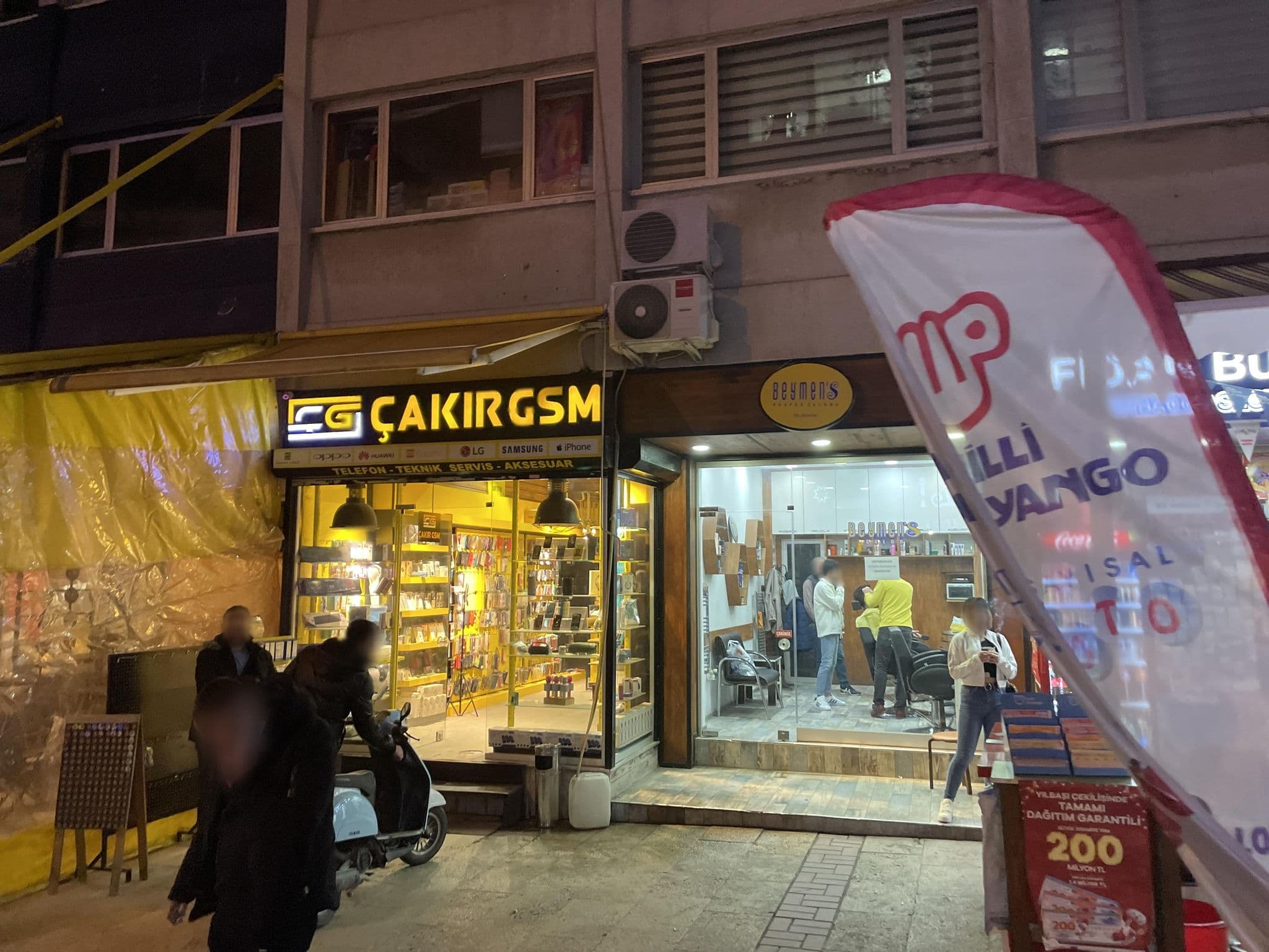 Street view near halici Otel'S swimming pool, Denizli — © batyrmastyr (CC BY-SA · Mapillary)