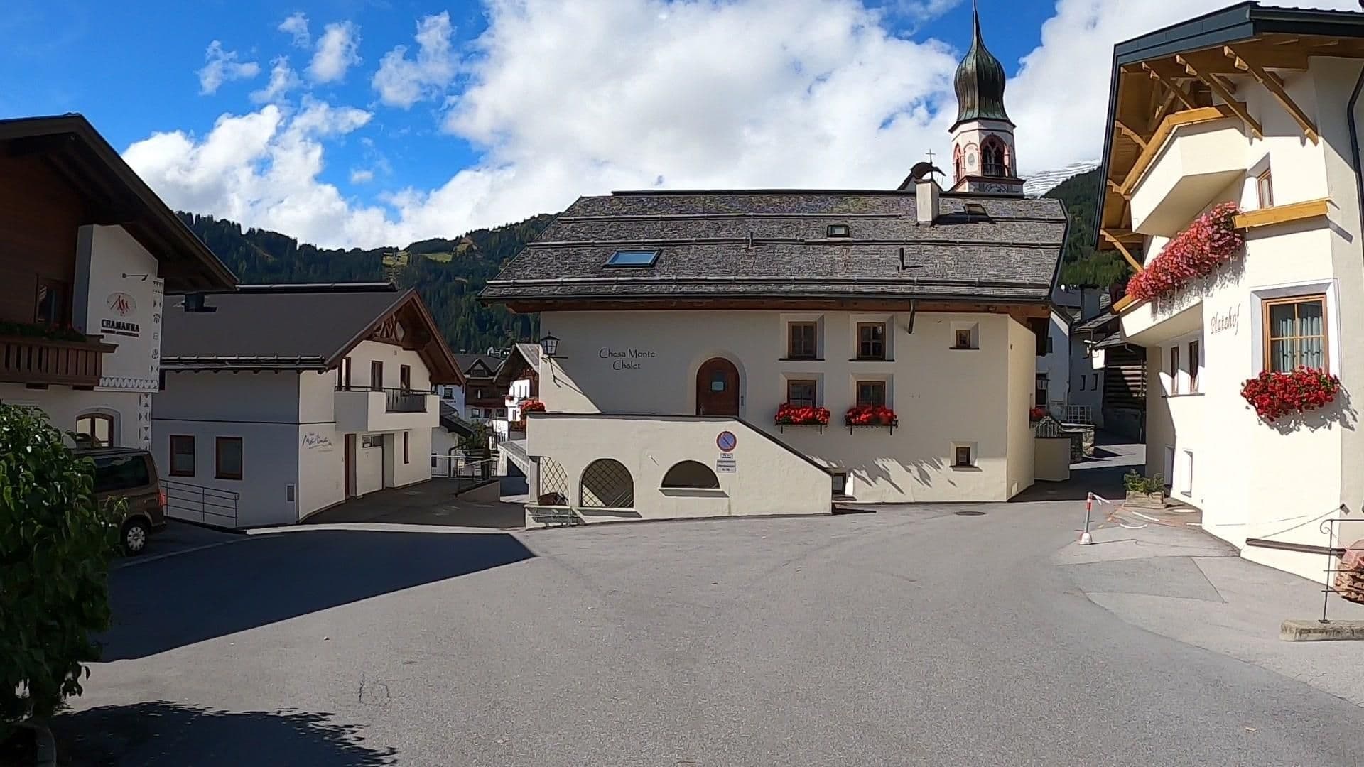 Street view near Platzhof, Fiss