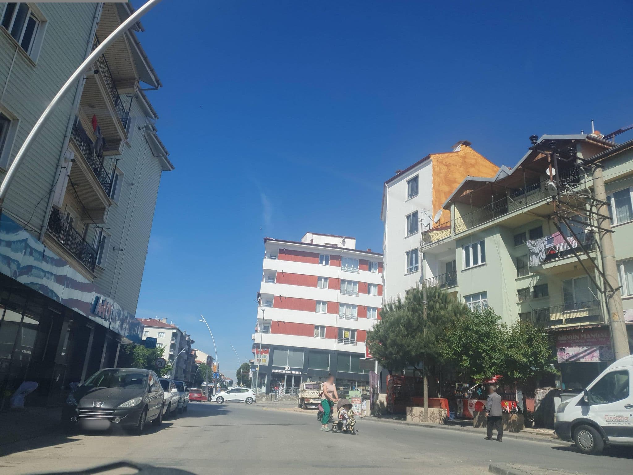 Street view near Sea Apart Hotel, Uşak — © VoSToK (CC BY-SA · Mapillary)