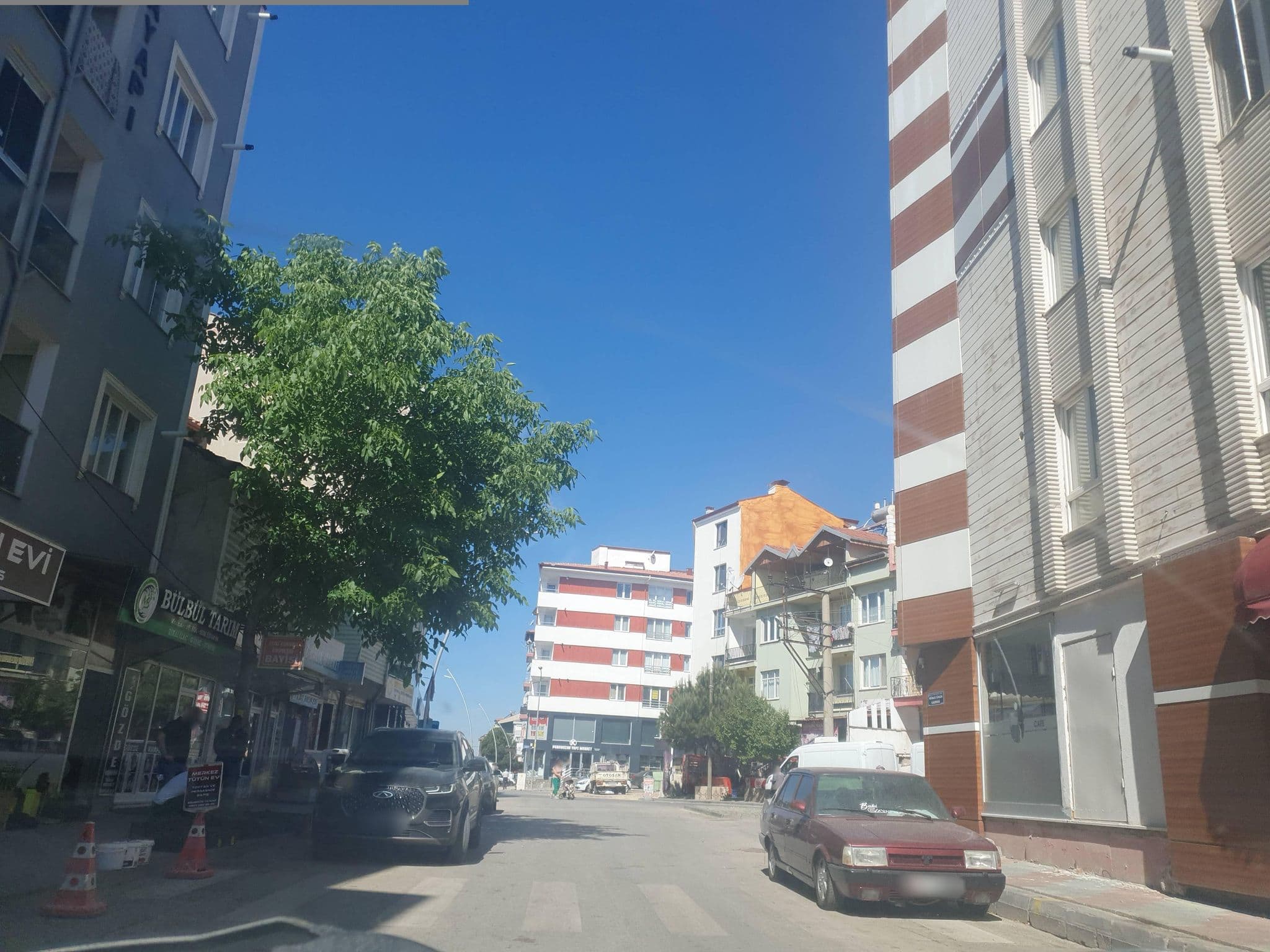 Street view near Ess Otel Uşak, Uşak — © VoSToK (CC BY-SA · Mapillary)
