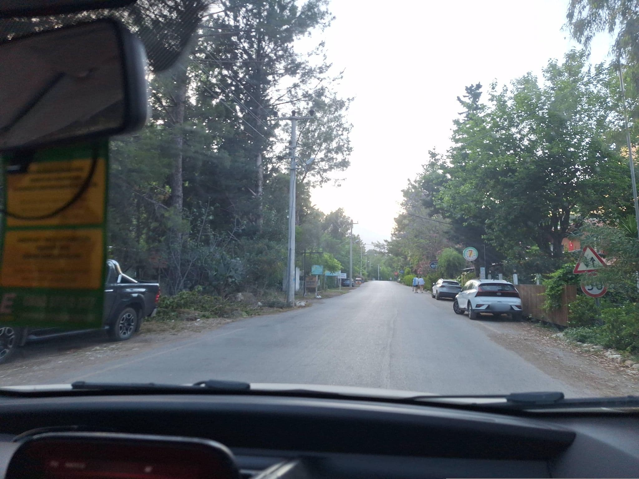 Street view near A’ntre Lodge Çıralı’da Ki Eviniz, Ulupınar — © Guria (CC BY-SA · Mapillary)