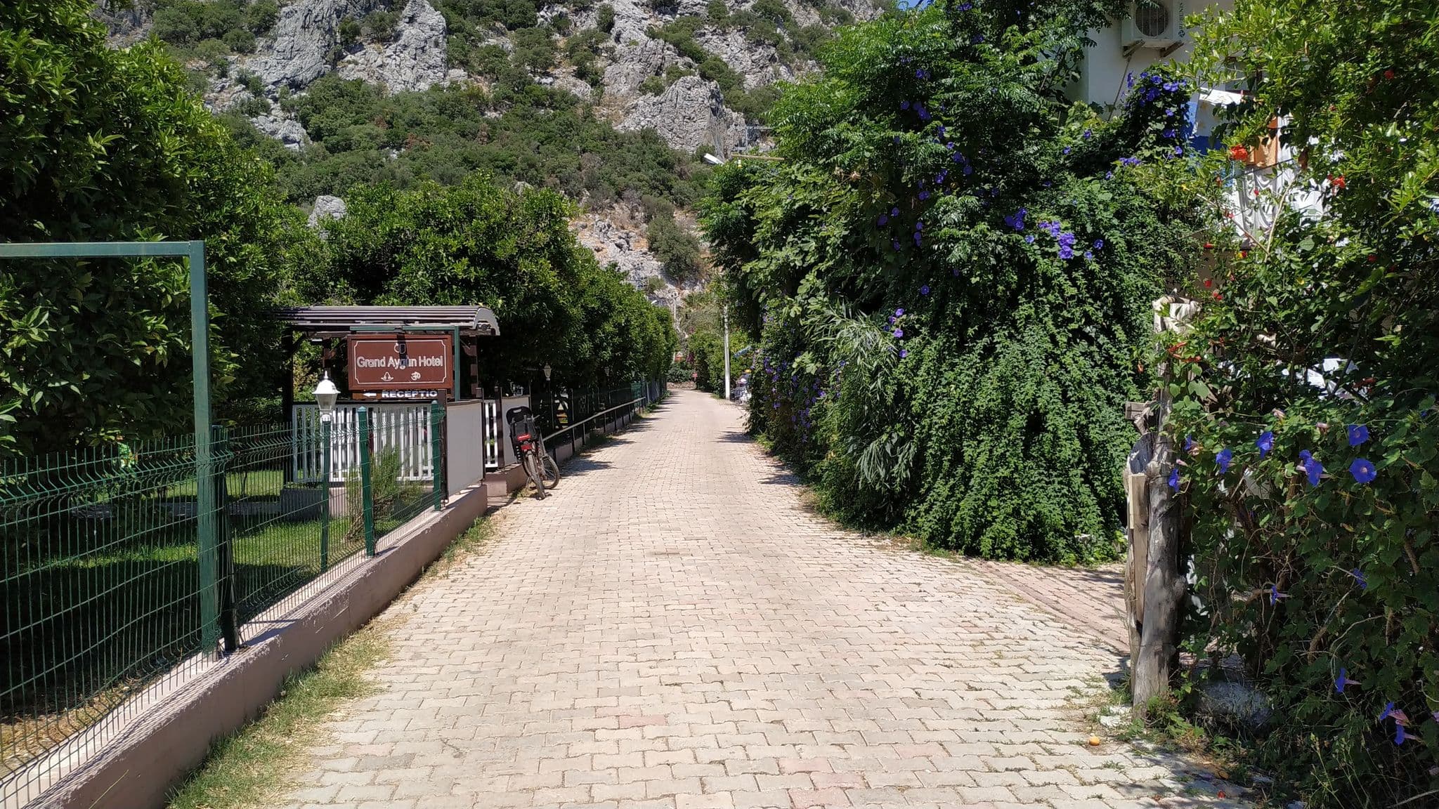 Street view near Villa Lukka, Ulupınar — © limping (CC BY-SA · Mapillary)