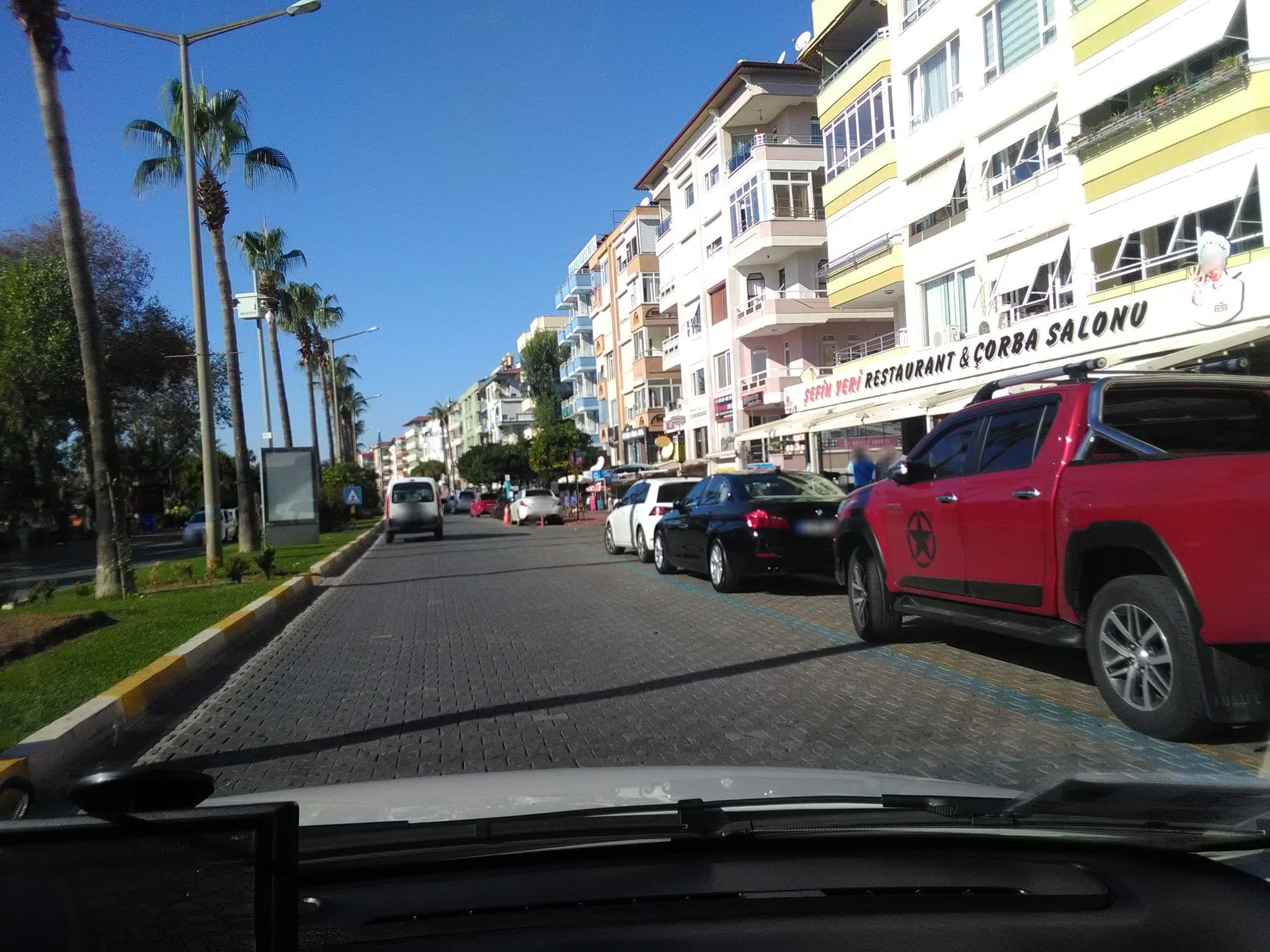 Street view near International Hotel, Alanya — © andershl (CC BY-SA · Mapillary)