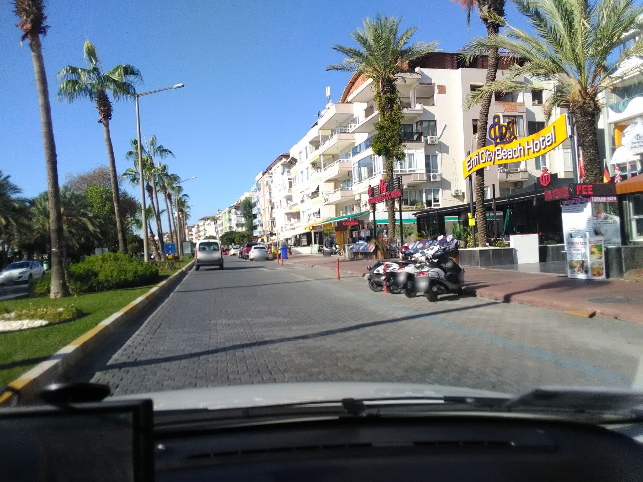 Street view near Radisson Blu Hotel, Alanya — © andershl (CC BY-SA · Mapillary)