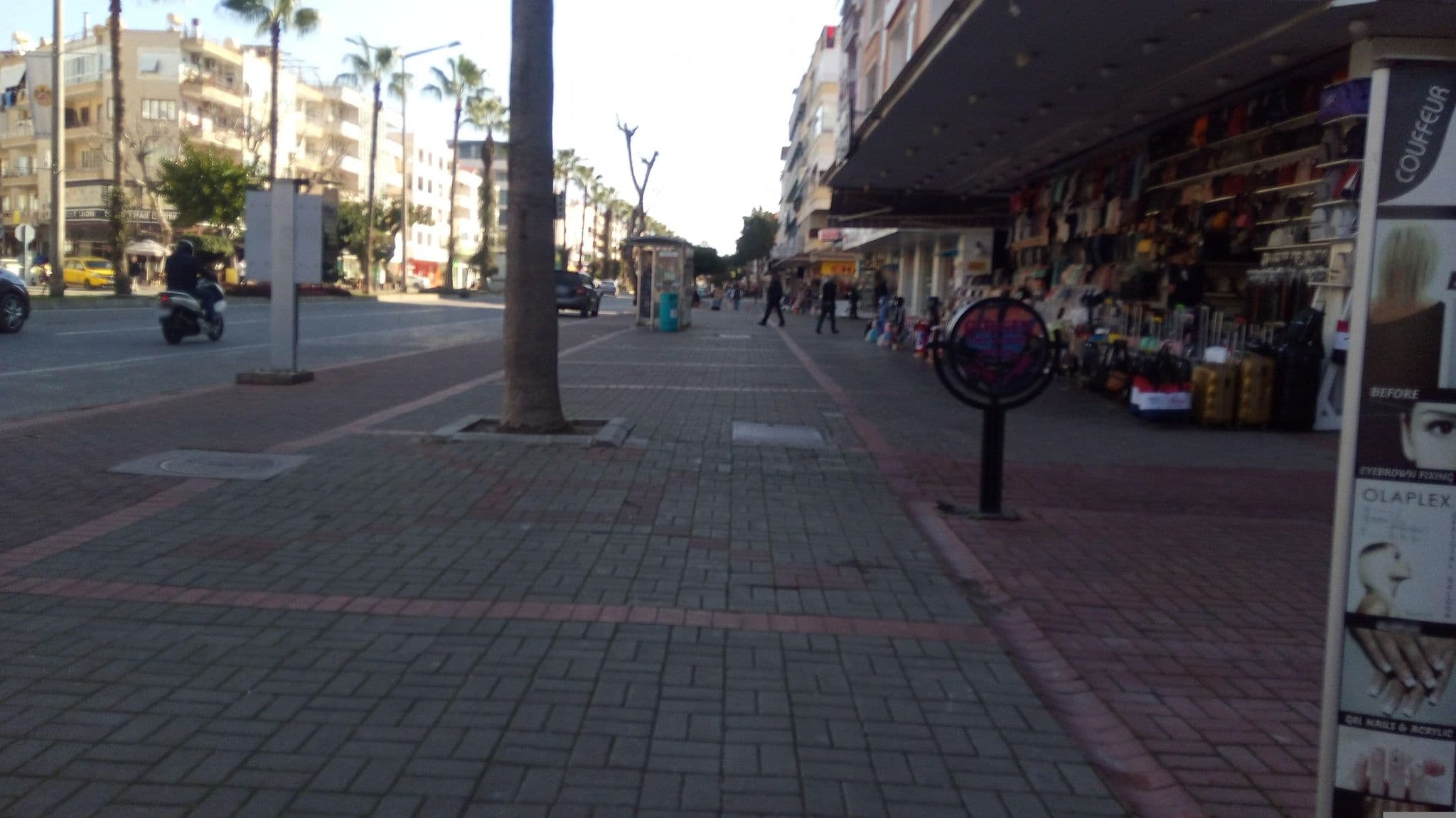 Street view near Alanya Divan Otel & Restaurant, Alanya — © shoorick (CC BY-SA · Mapillary)