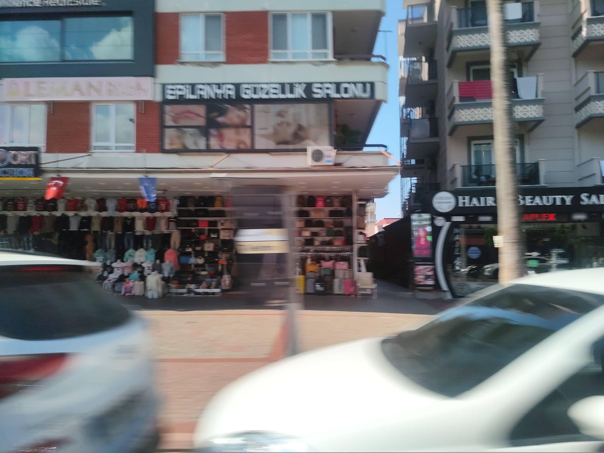 Street view near Kleopatra Aytur Apart Otel, Alanya — © ldenisn (CC BY-SA · Mapillary)