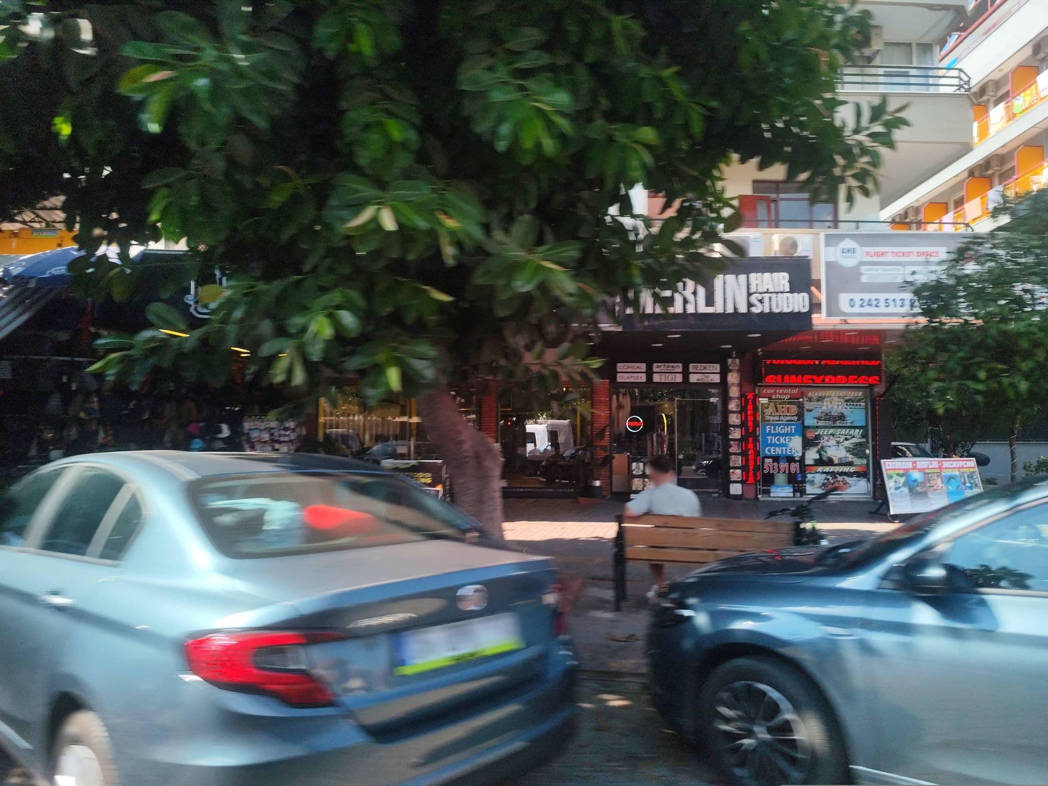 Street view near Gallion Swimming Pool, Alanya — © ldenisn (CC BY-SA · Mapillary)