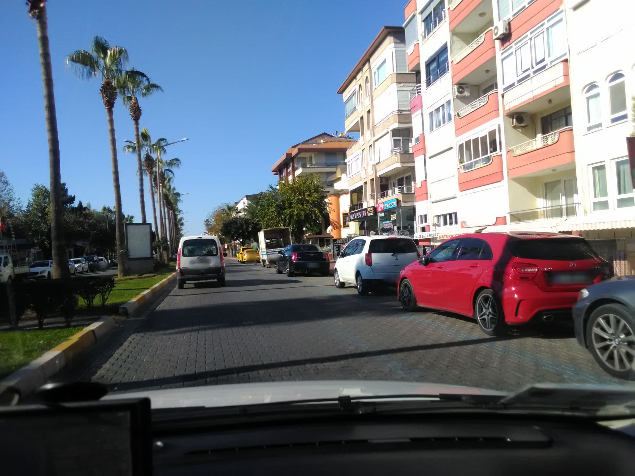 Street view near Güneş Otel Muhasebe, Alanya — © andershl (CC BY-SA · Mapillary)