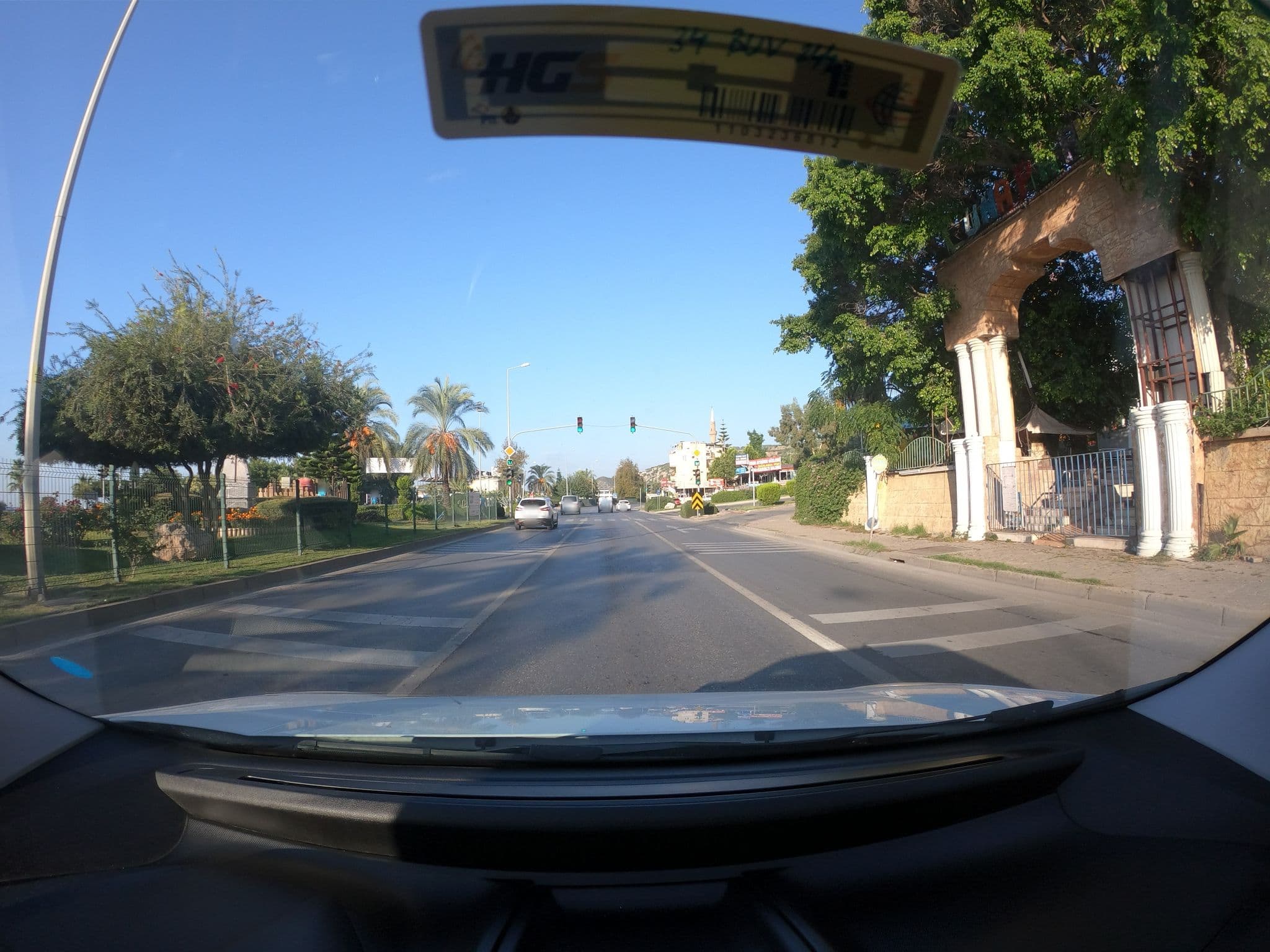 Street view near Quattro Beach Spa & Resort, Hacımehmetli — © krm (CC BY-SA · Mapillary)