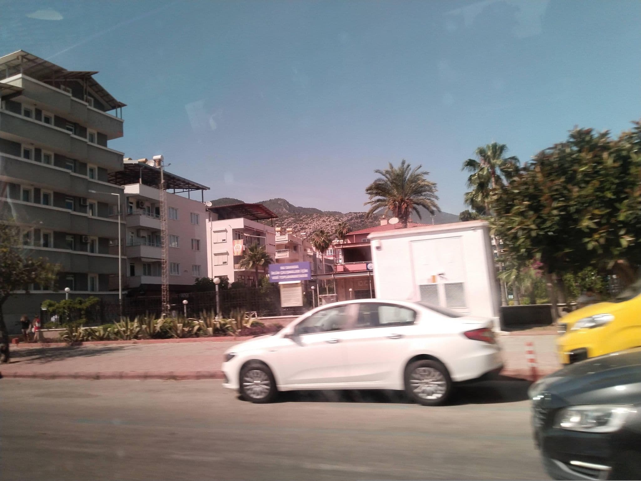 Street view near Hotel Hermes Kleopatra Beach, Hacımehmetli — © Yurikson (CC BY-SA · Mapillary)