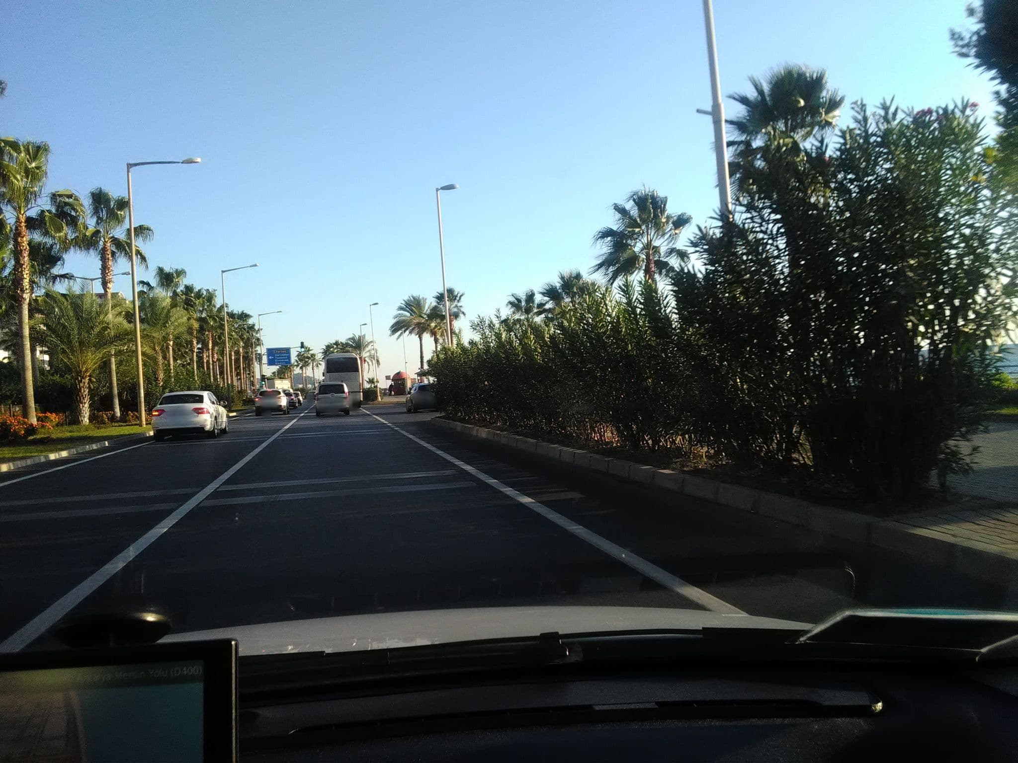 Street view near Gold Twins Boutique Otel, Mahmutlar — © andershl (CC BY-SA · Mapillary)